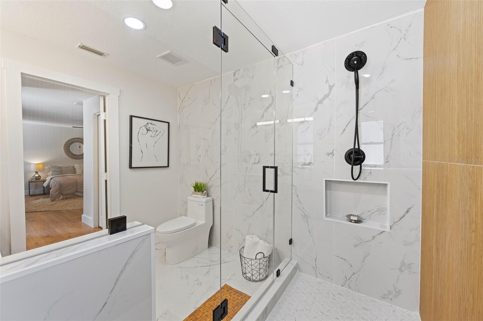 VILLAGE IX OF CARROLLWOOD VILL - Residential Lease