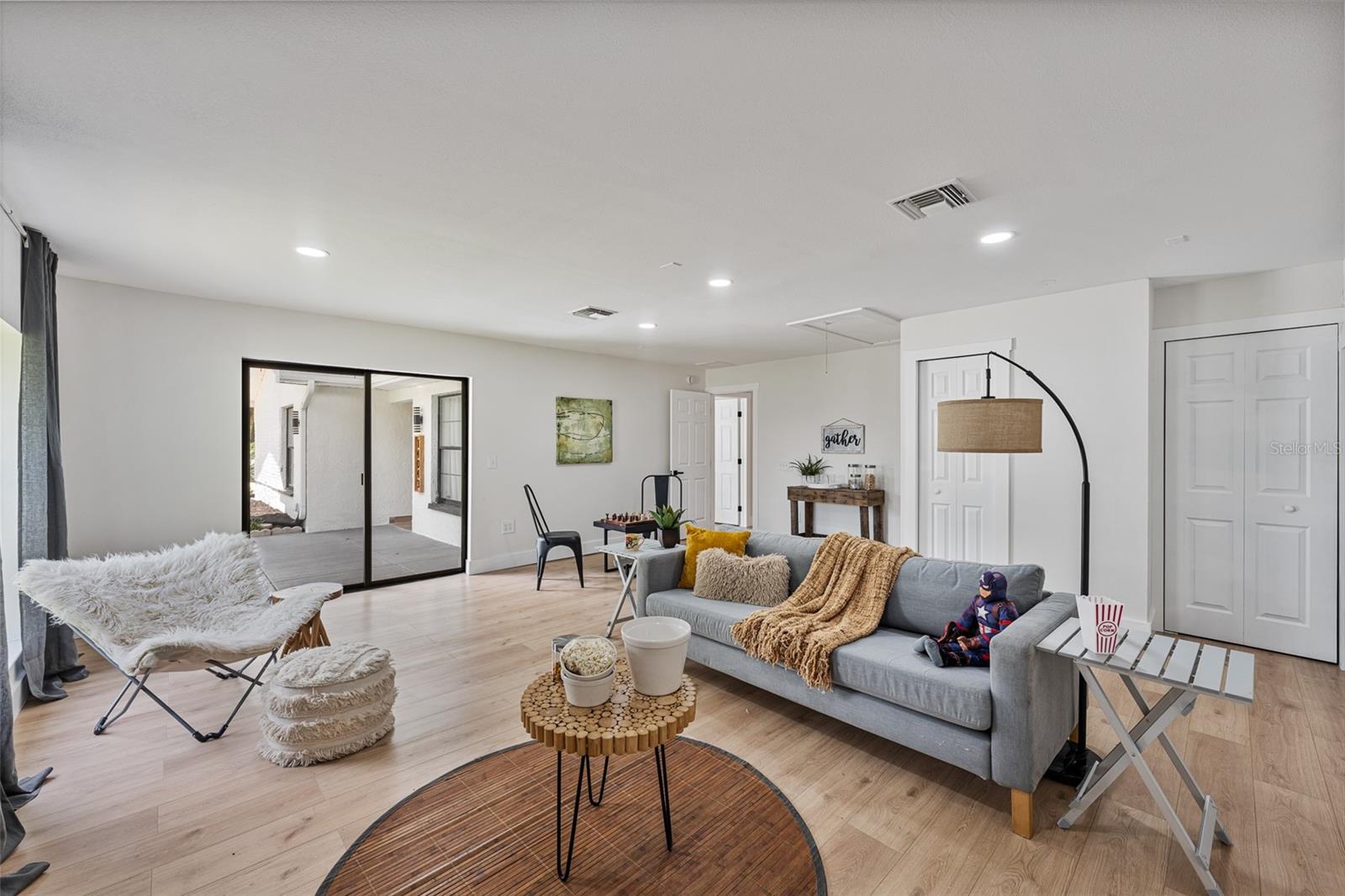 VILLAGE IX OF CARROLLWOOD VILL - Residential Lease