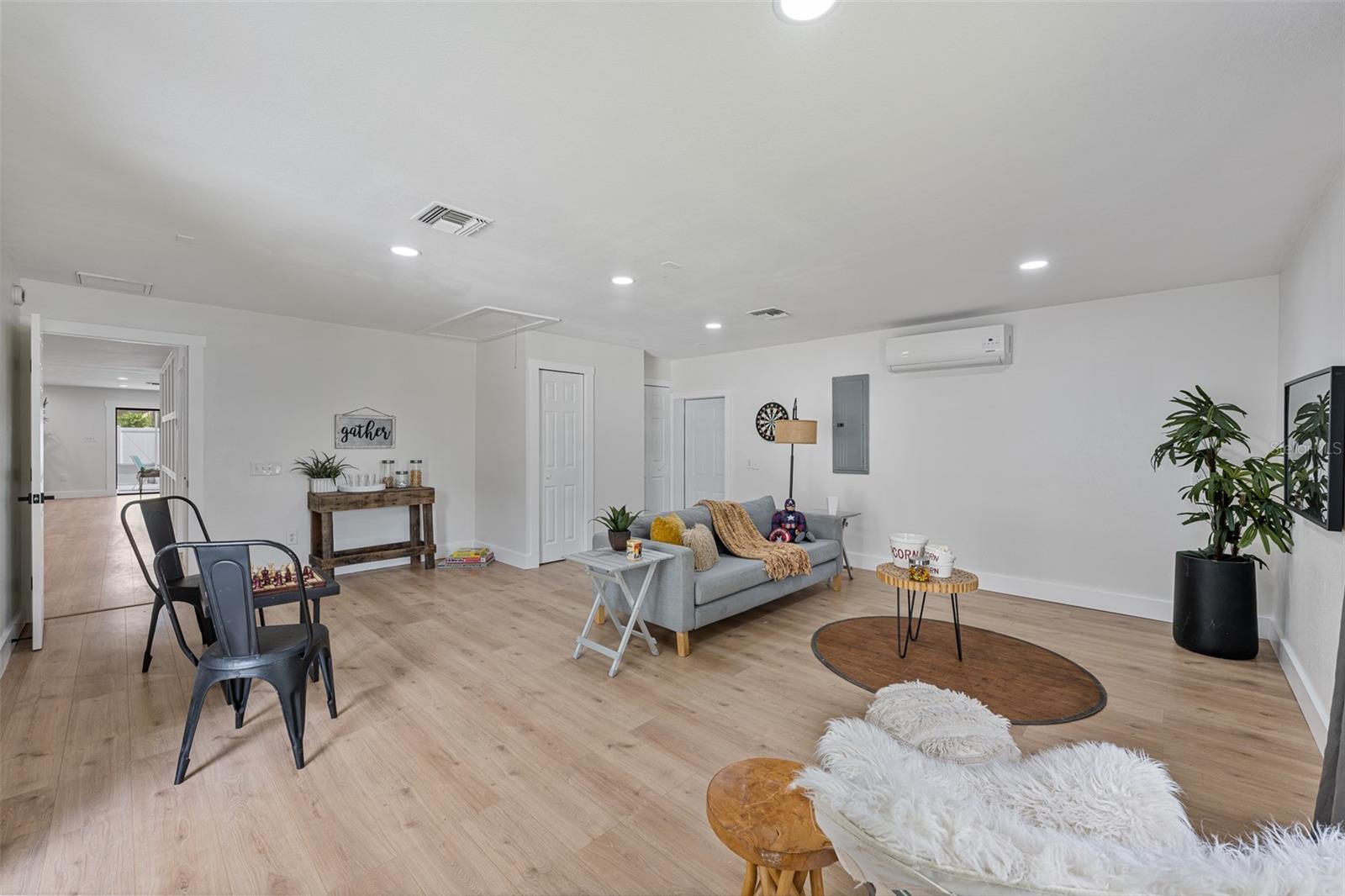 VILLAGE IX OF CARROLLWOOD VILL - Residential Lease