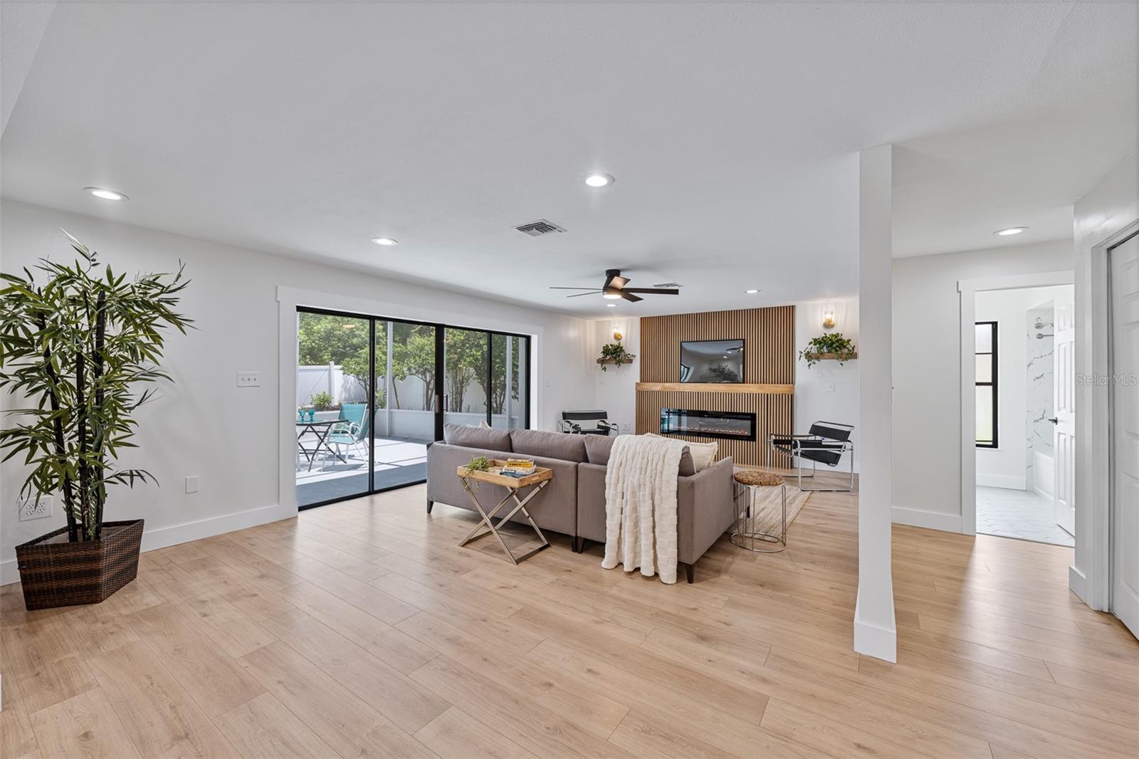 VILLAGE IX OF CARROLLWOOD VILL - Residential Lease