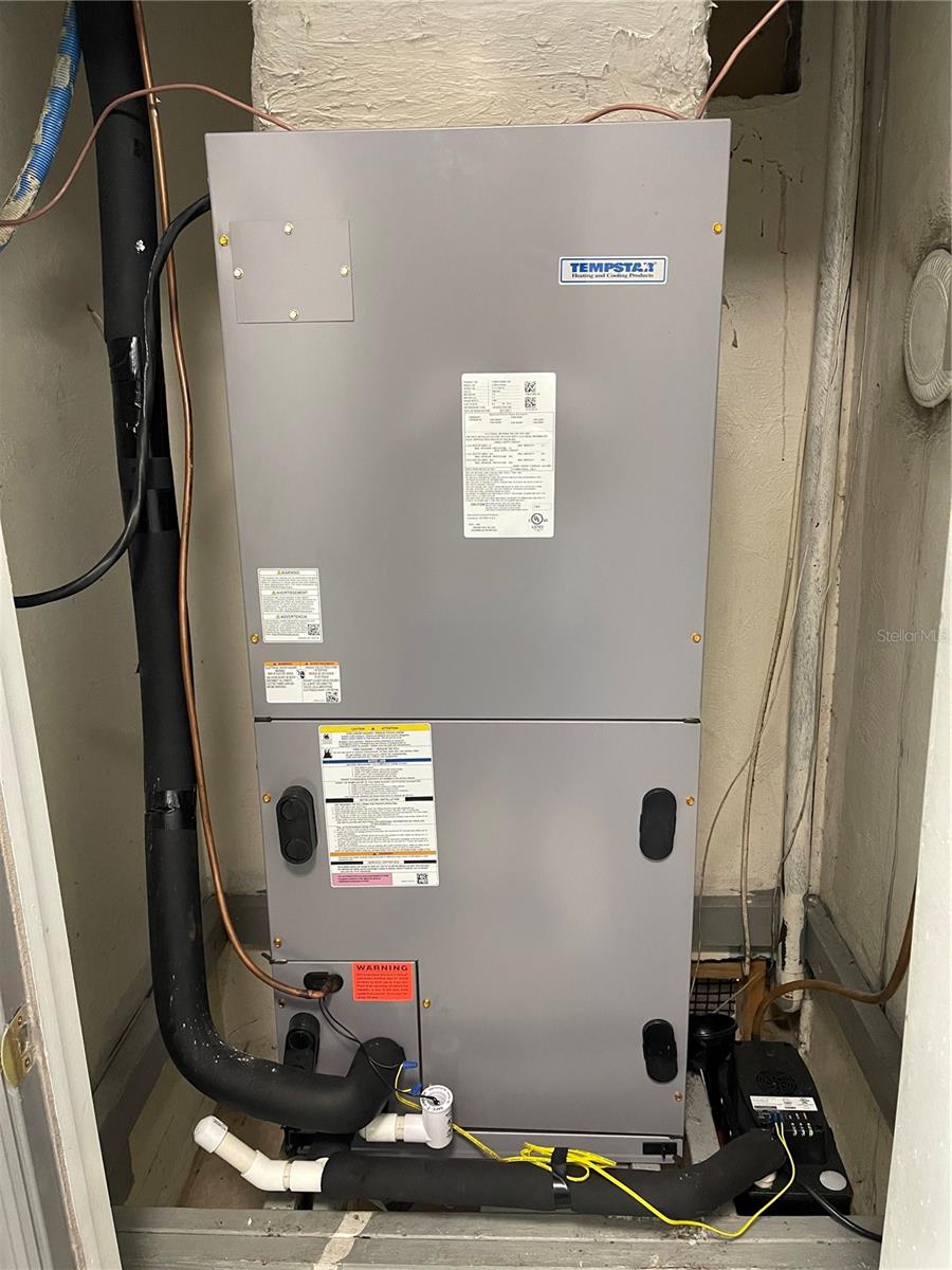 LAKE JESSAMINE ESTS - Residential