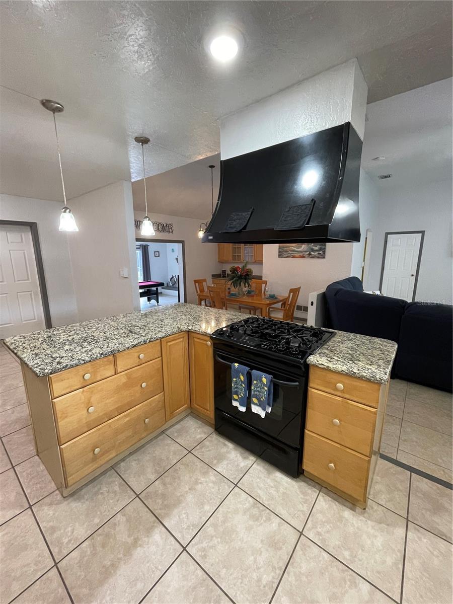 LAKE JESSAMINE ESTS - Residential