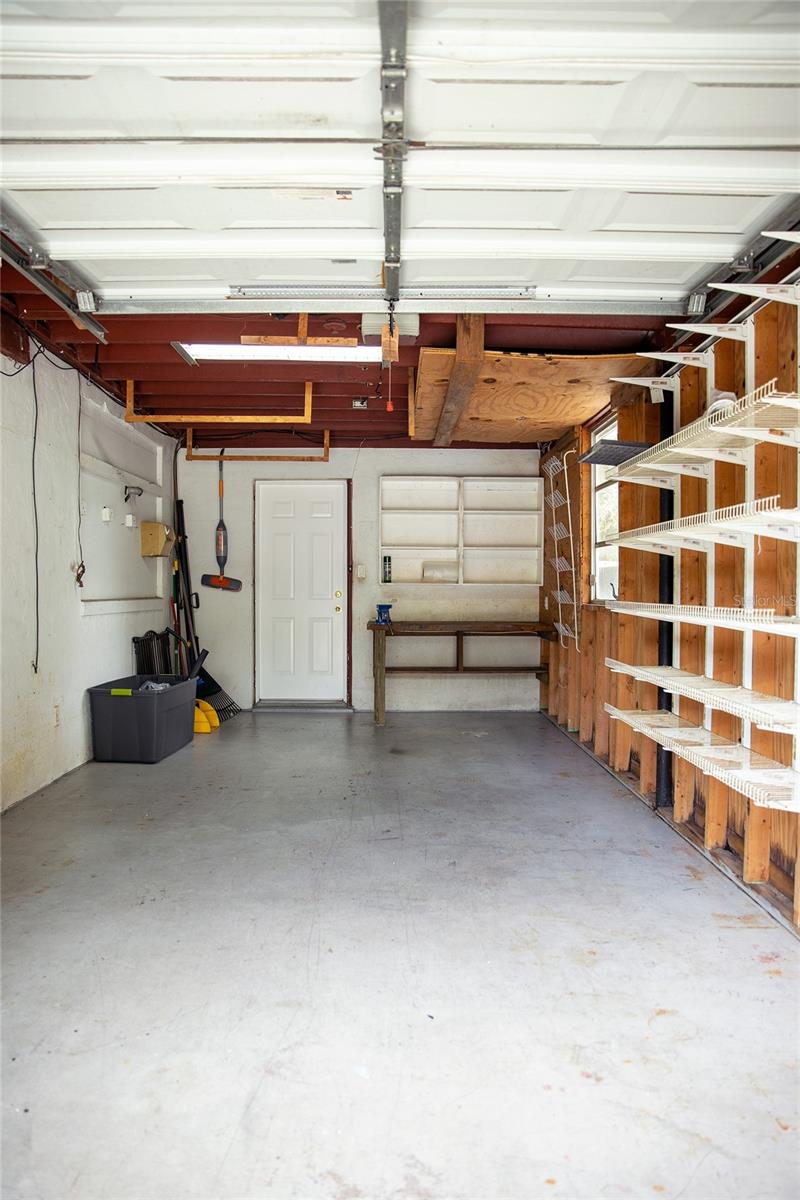 LAKE JESSAMINE ESTS - Residential