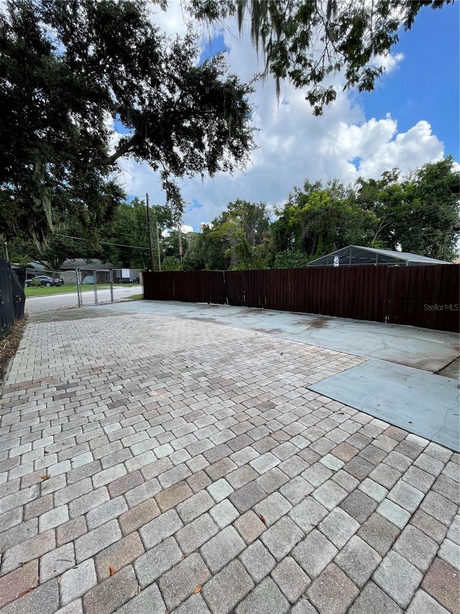 LAKE JESSAMINE ESTS - Residential