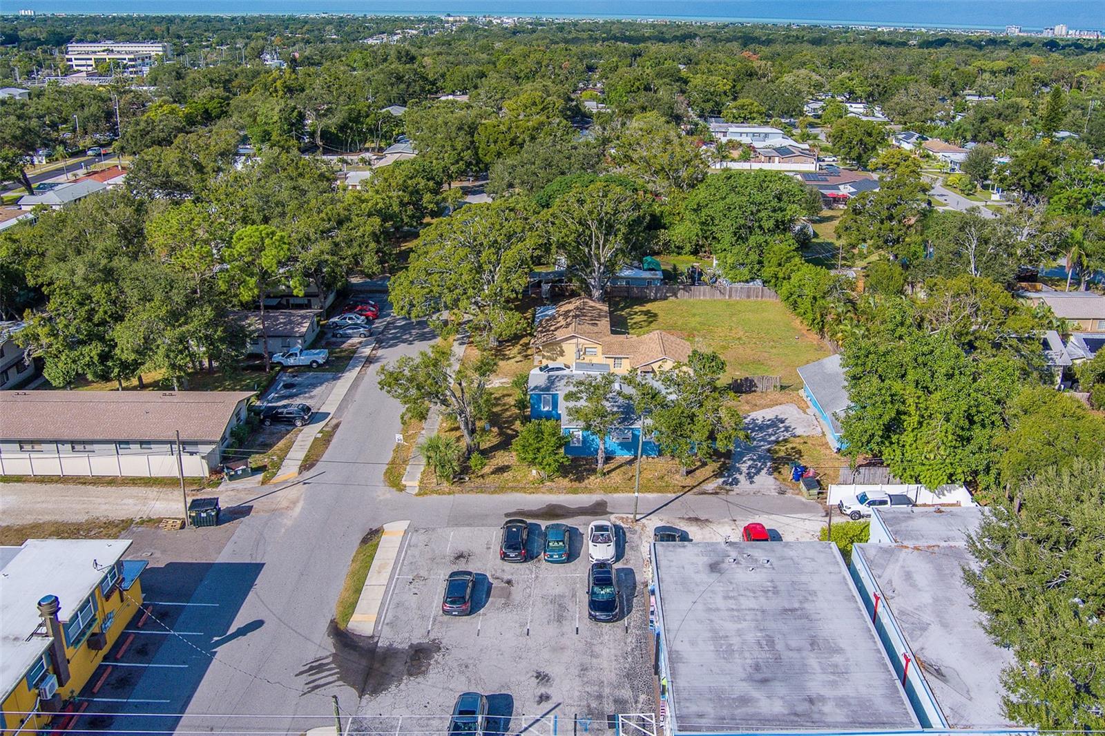 LARGO CENTRAL - Residential Lease