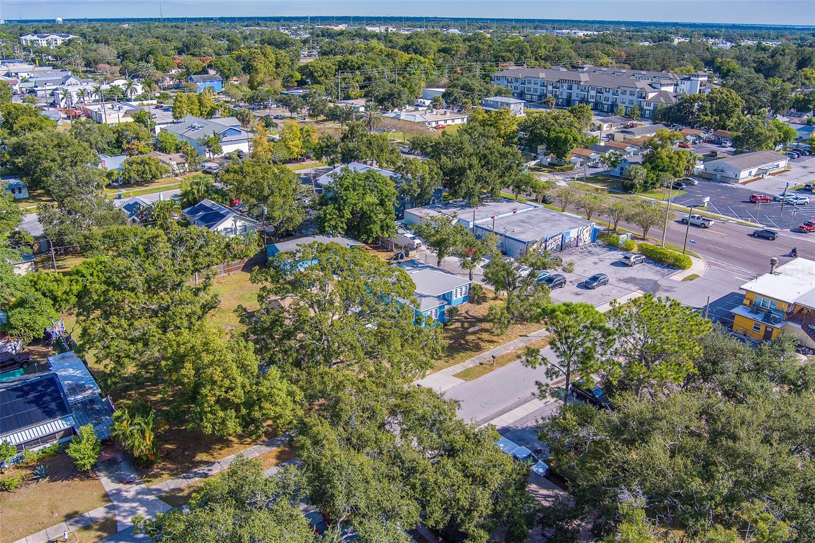 LARGO CENTRAL - Residential Lease