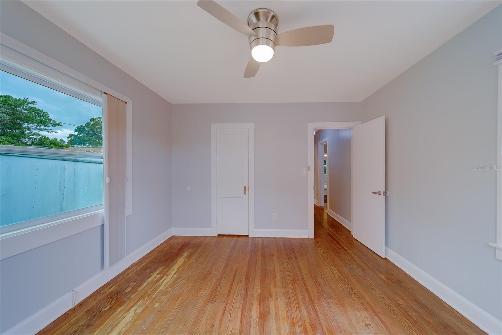 LARGO CENTRAL - Residential Lease