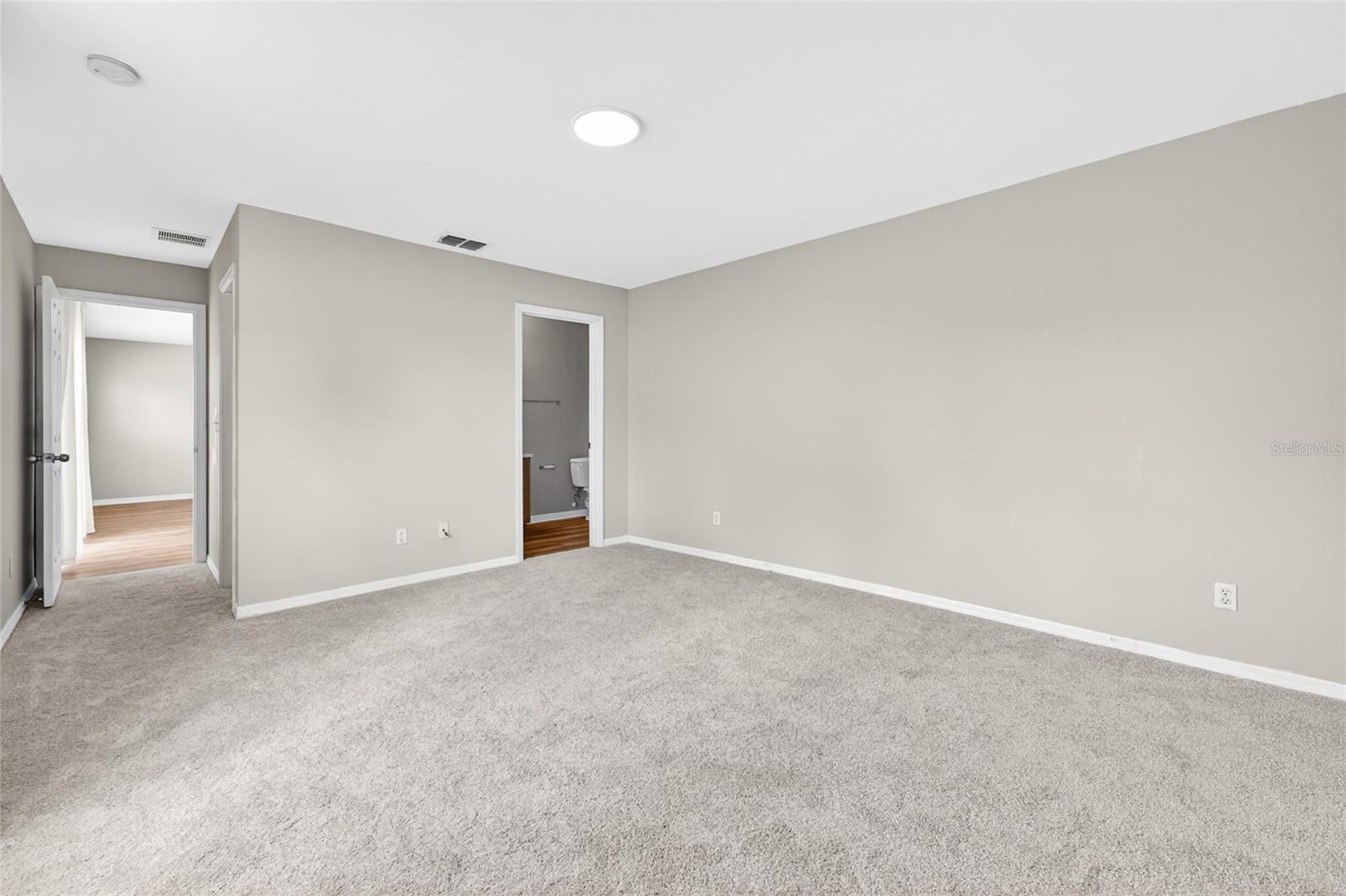 WATERFORD CHASE EAST PH 02 VILLAGE - Residential