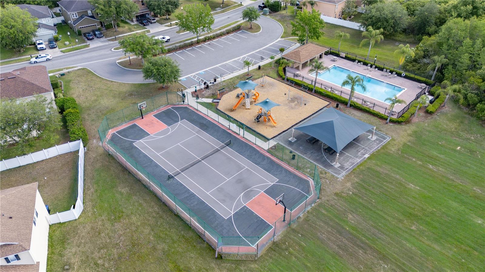 WATERFORD CHASE EAST PH 02 VILLAGE - Residential