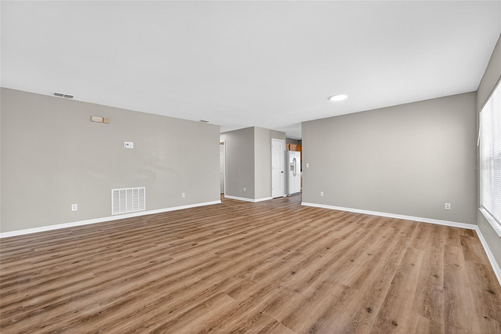 WATERFORD CHASE EAST PH 02 VILLAGE - Residential