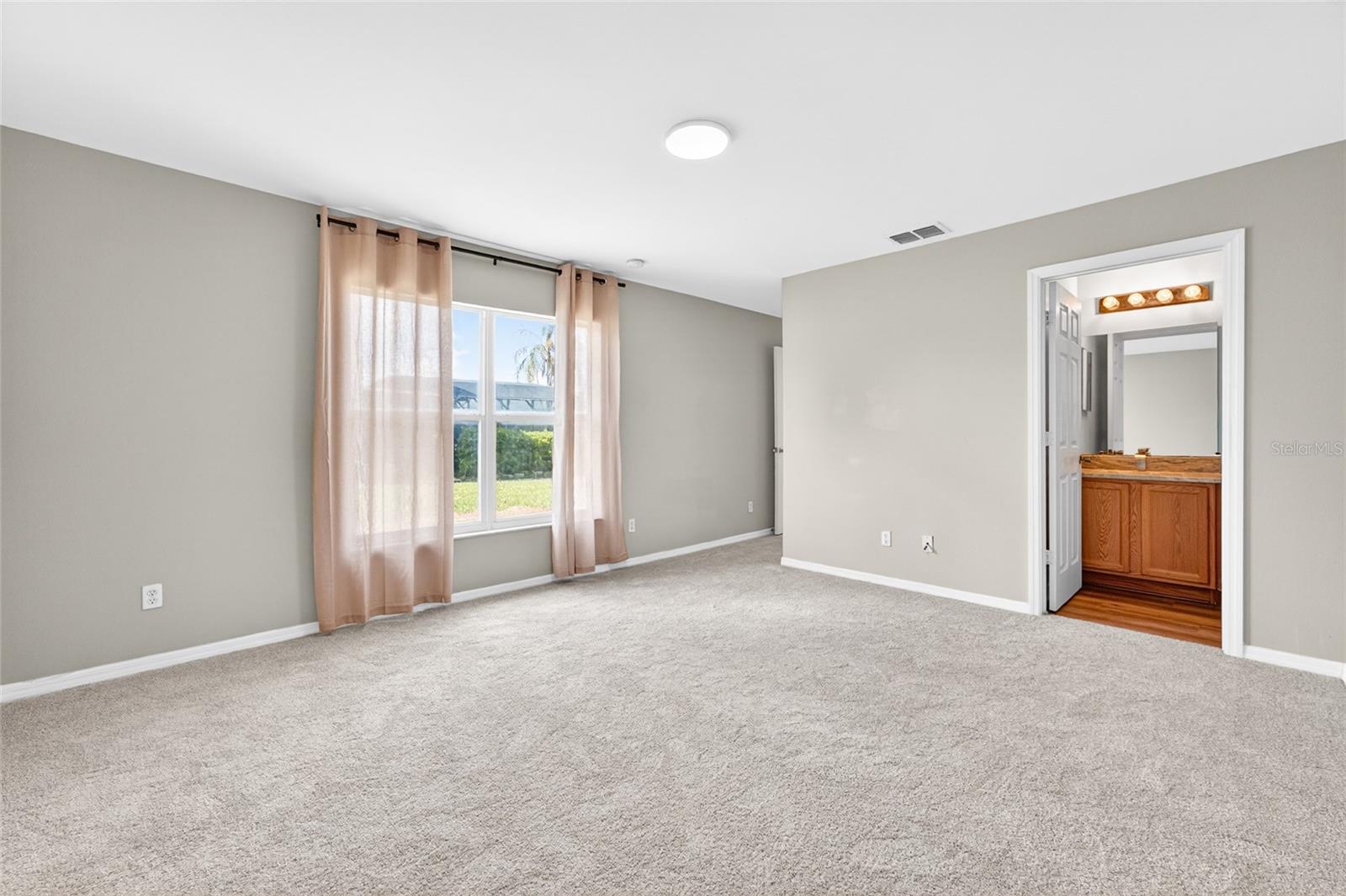 WATERFORD CHASE EAST PH 02 VILLAGE - Residential