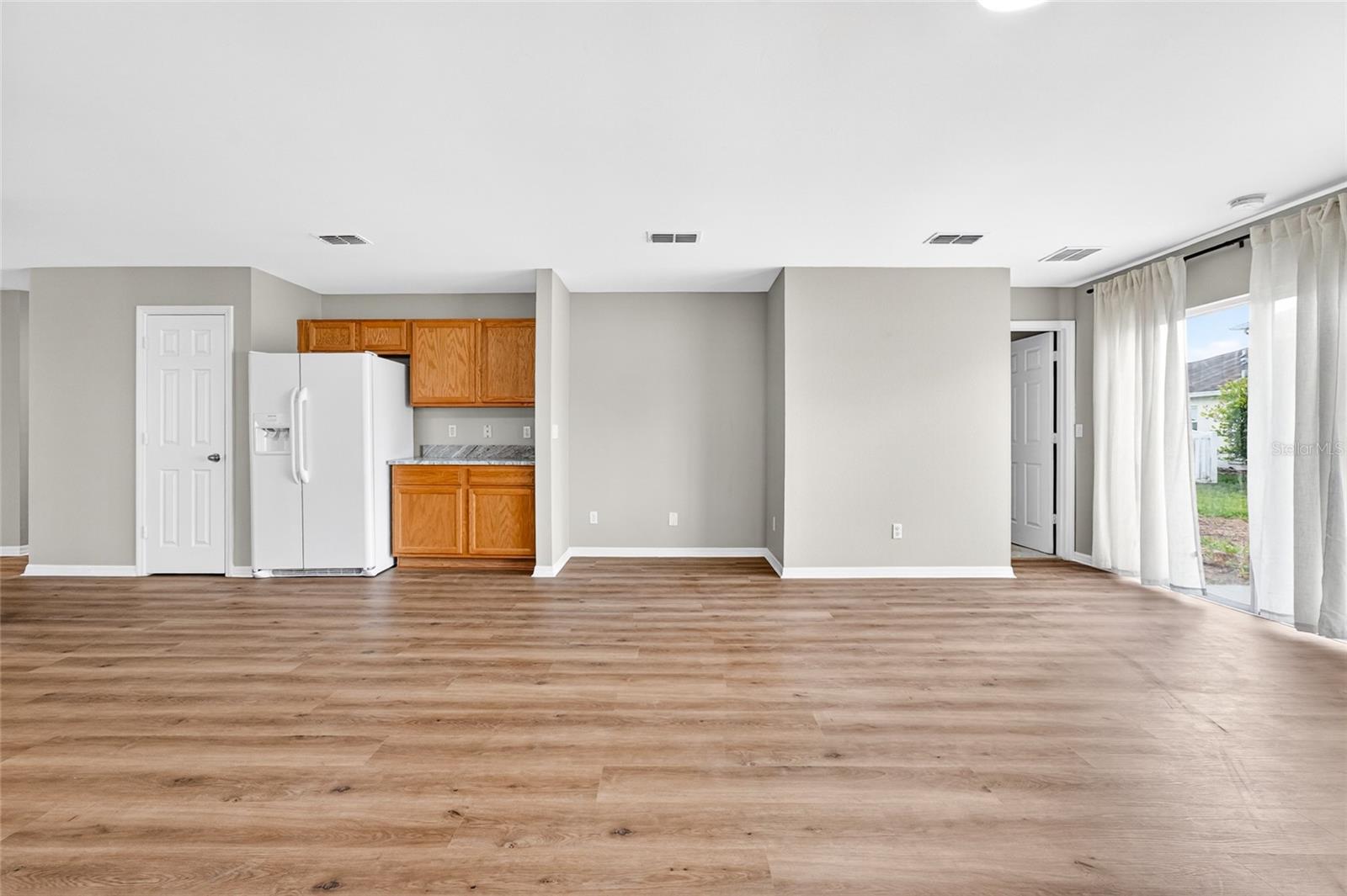 WATERFORD CHASE EAST PH 02 VILLAGE - Residential