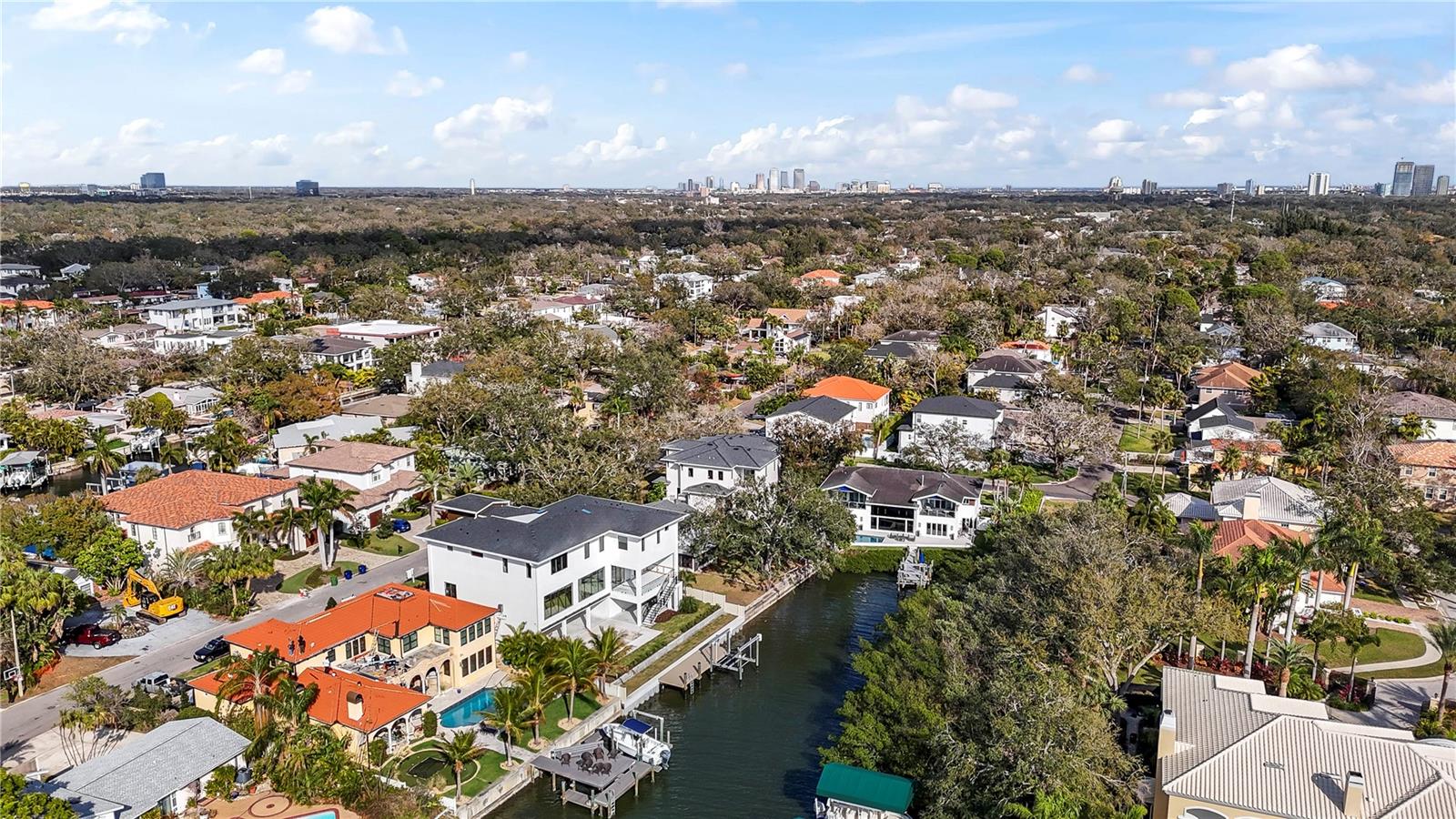 CAROL SHORES - Residential