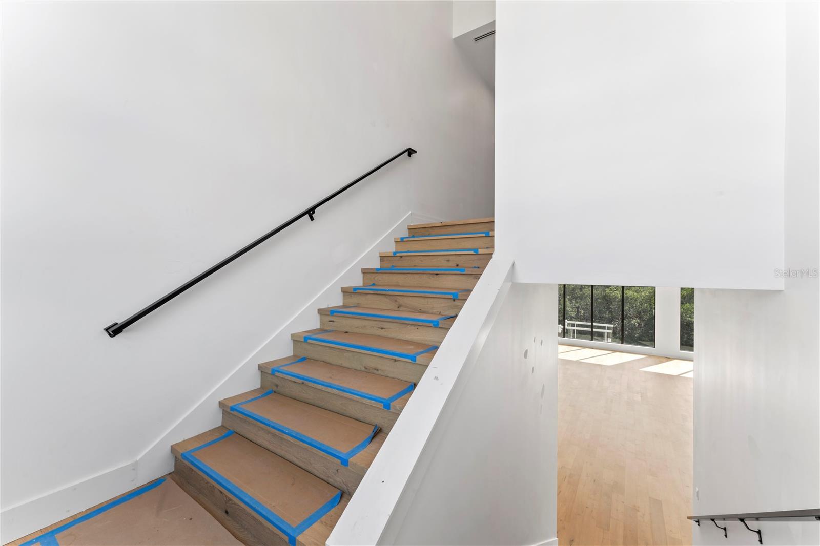 CAROL SHORES - Residential