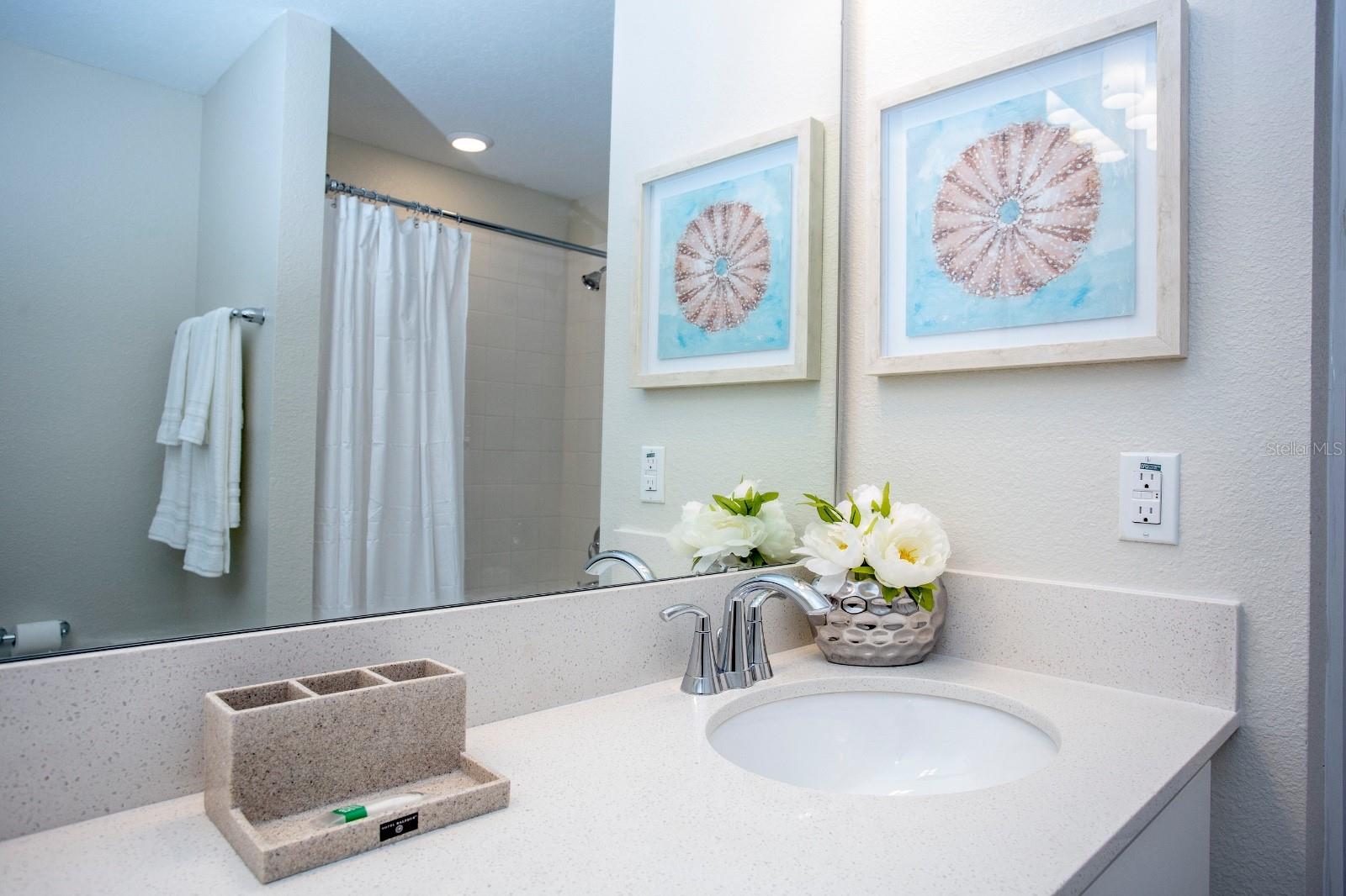 THE TERRACES AT STOREY LAKE CONDO 1 PH 1 - Residential