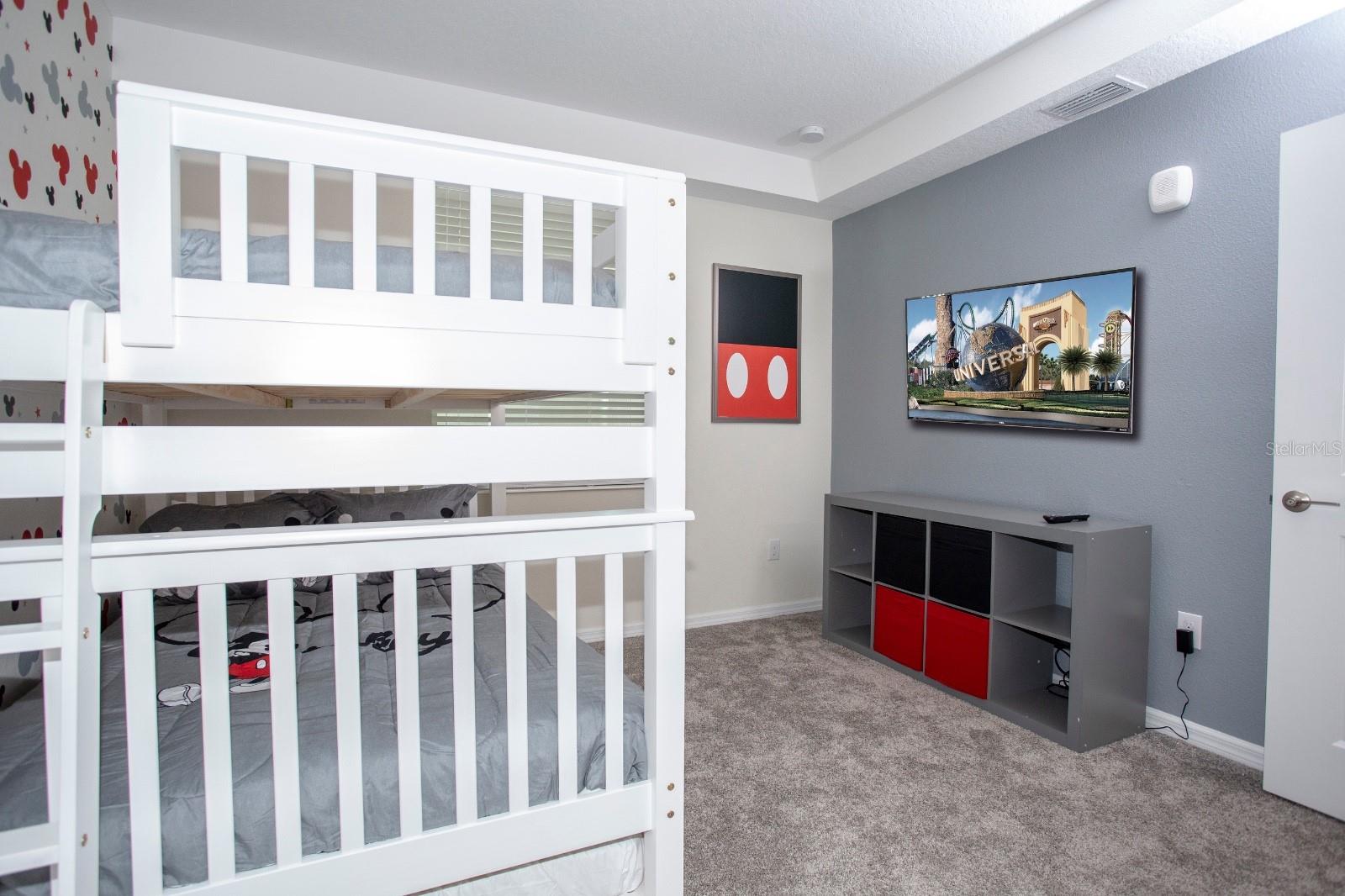 THE TERRACES AT STOREY LAKE CONDO 1 PH 1 - Residential