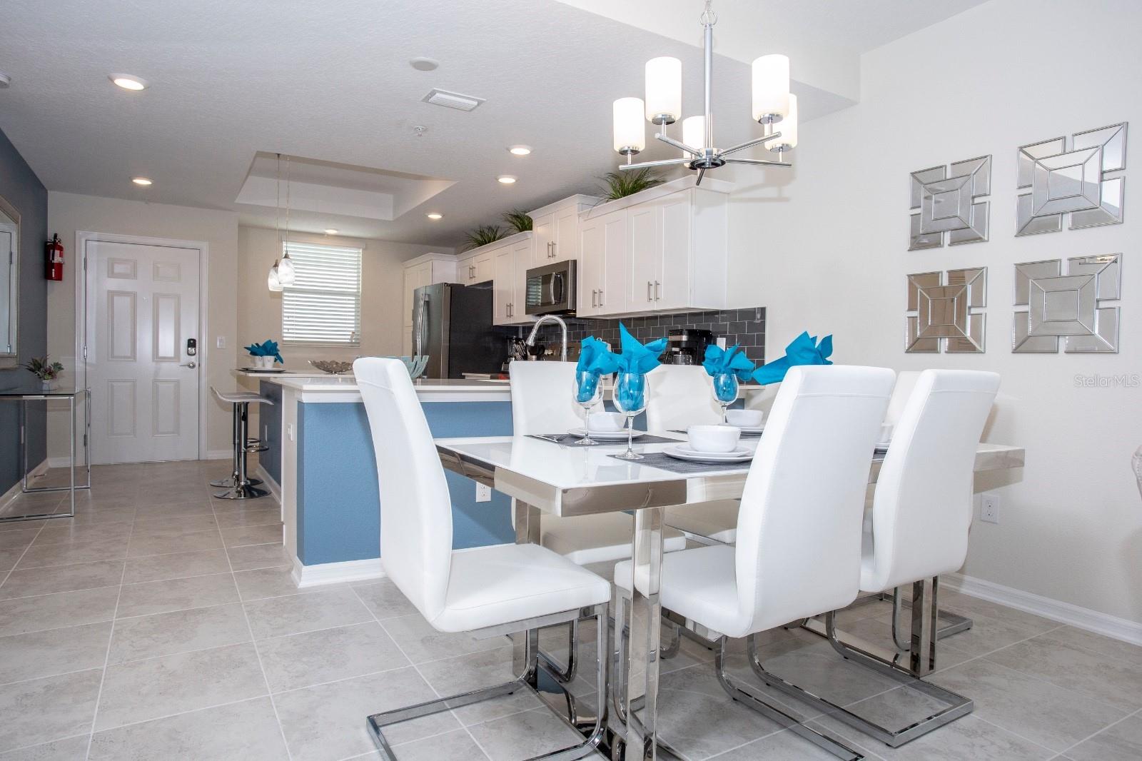 THE TERRACES AT STOREY LAKE CONDO 1 PH 1 - Residential