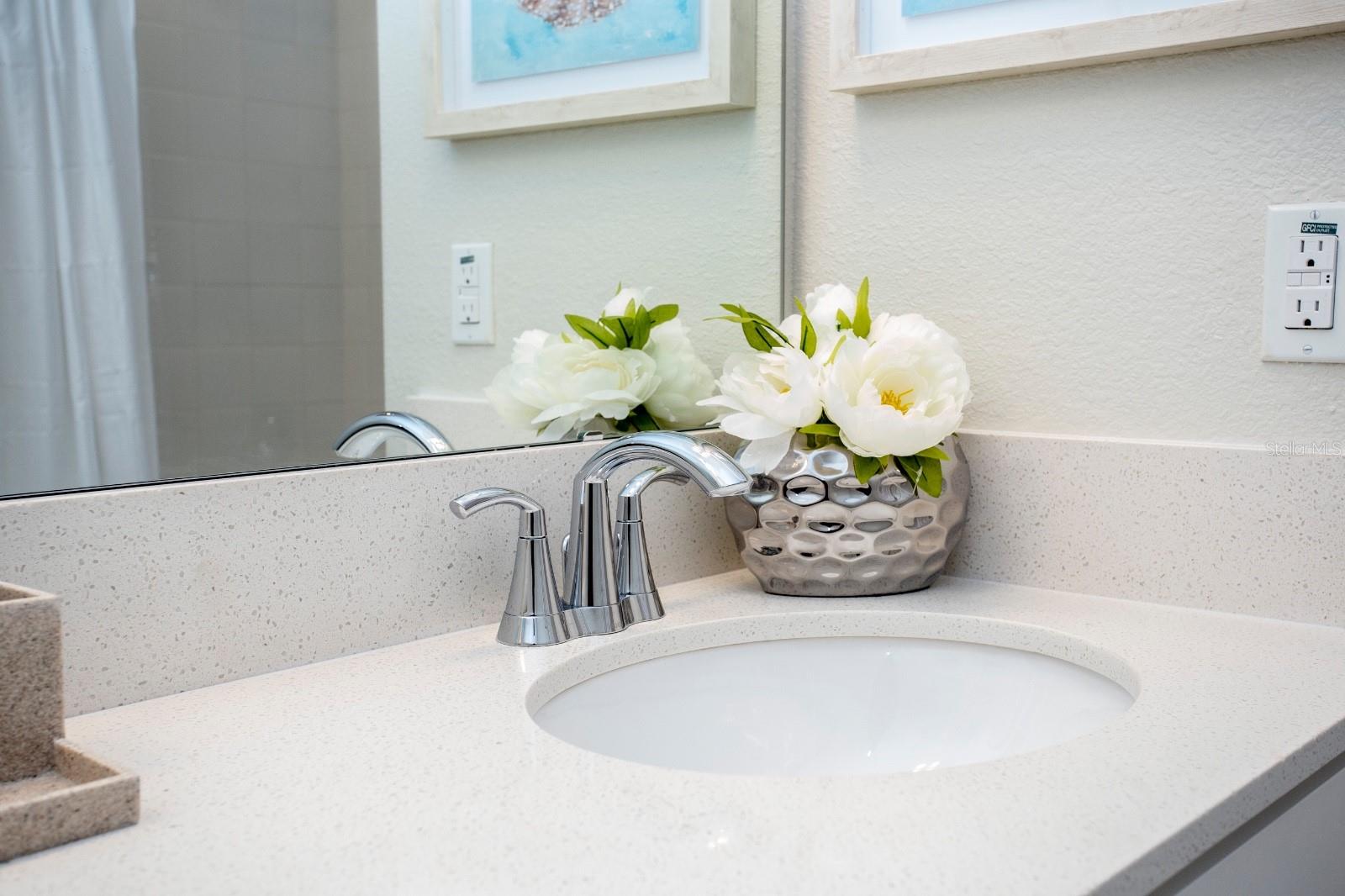 THE TERRACES AT STOREY LAKE CONDO 1 PH 1 - Residential