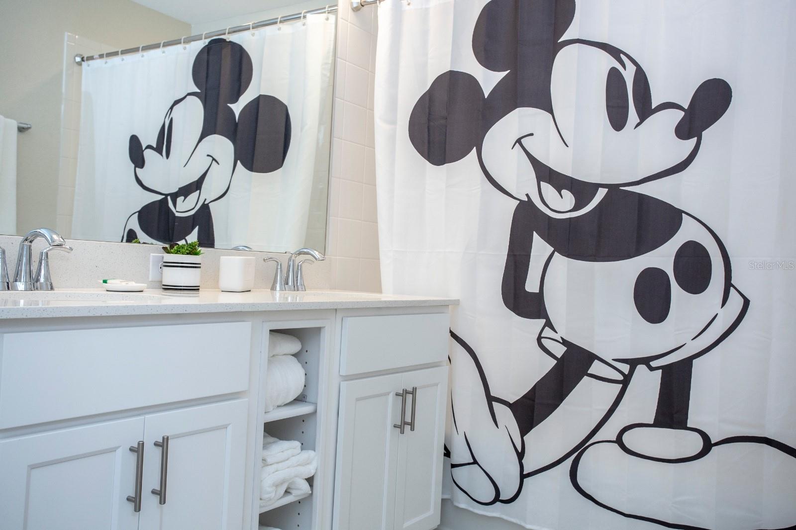 THE TERRACES AT STOREY LAKE CONDO 1 PH 1 - Residential