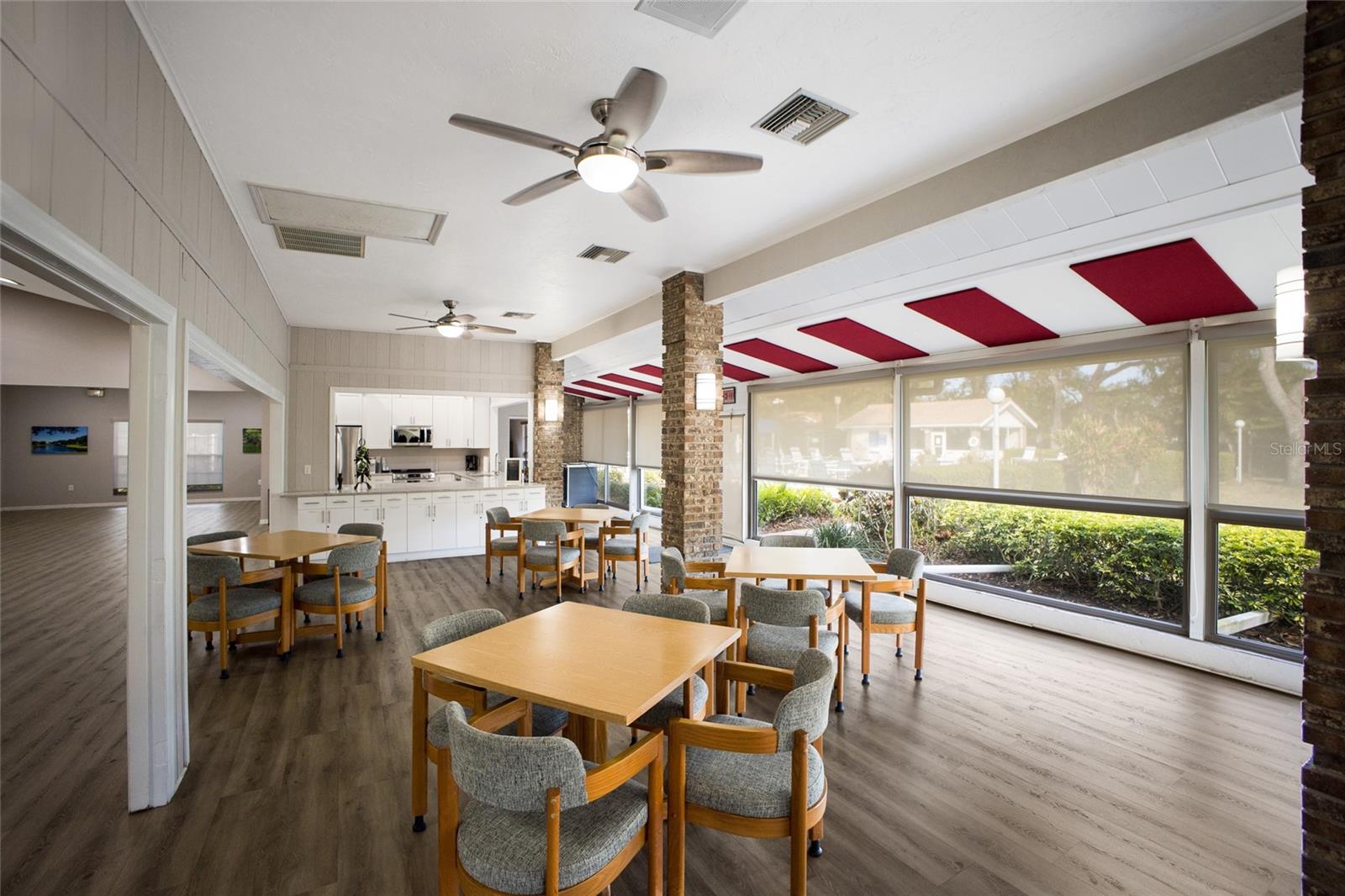 GARDEN LAKES VILLAS SEC 3 - Residential