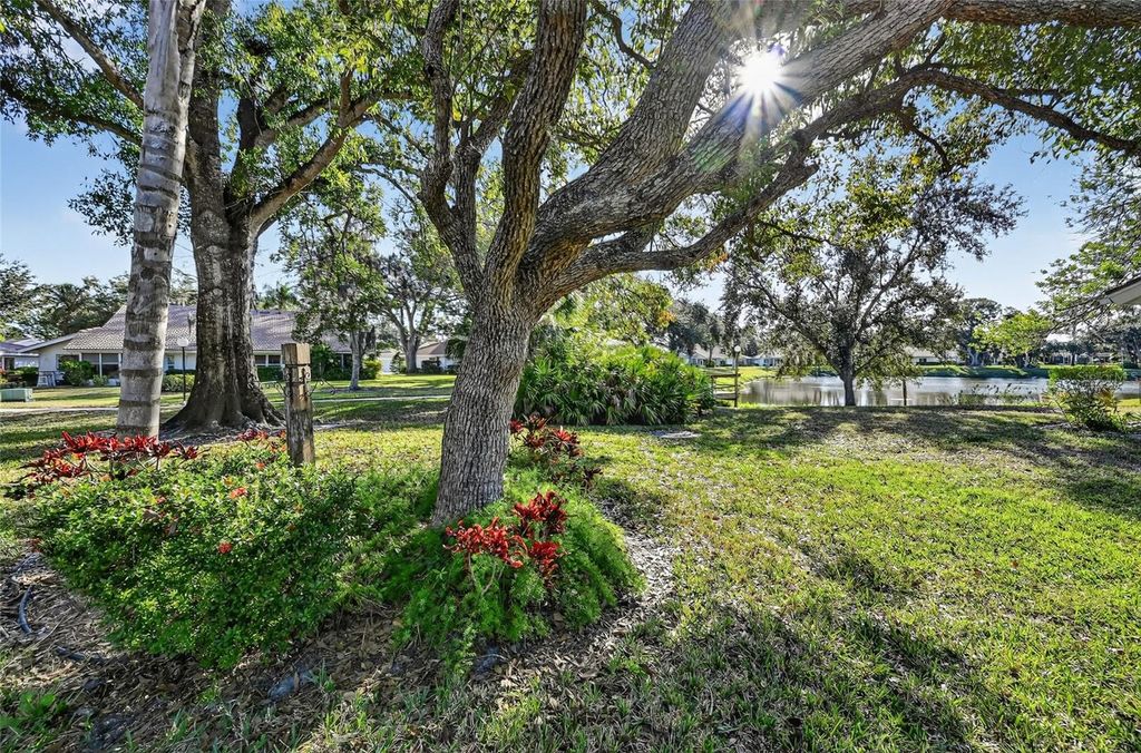 Photo of 5729 Garden Lakes Palm, Bradenton, FL 34203 (MLS # A4678203)