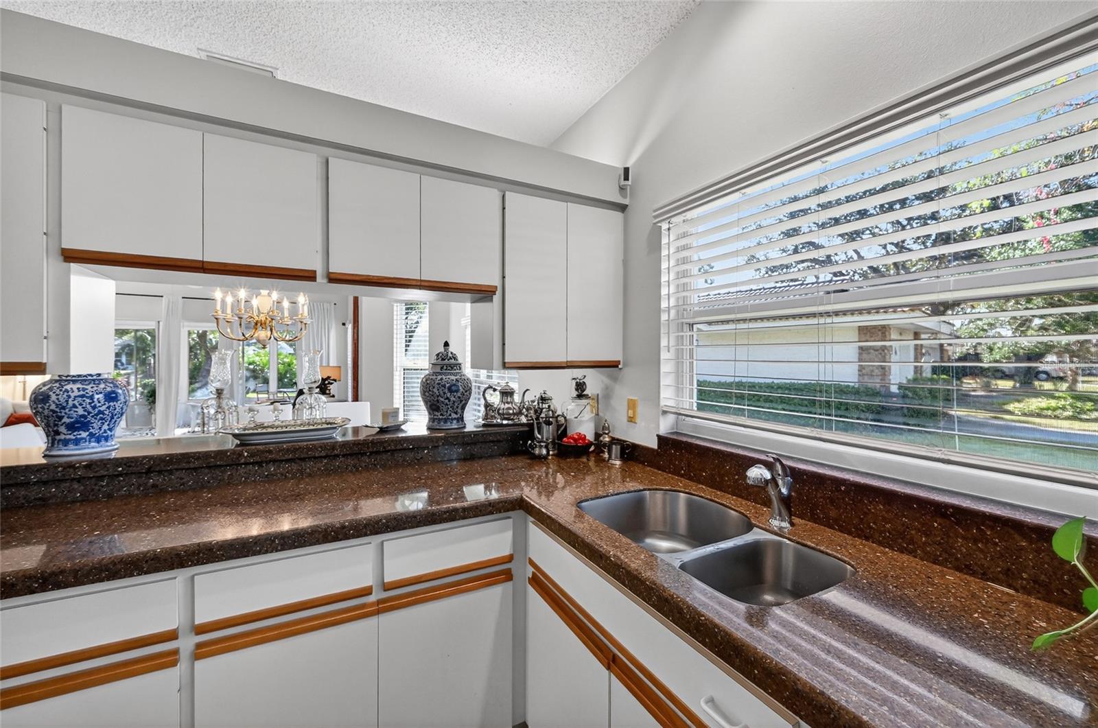 GARDEN LAKES VILLAS SEC 3 - Residential