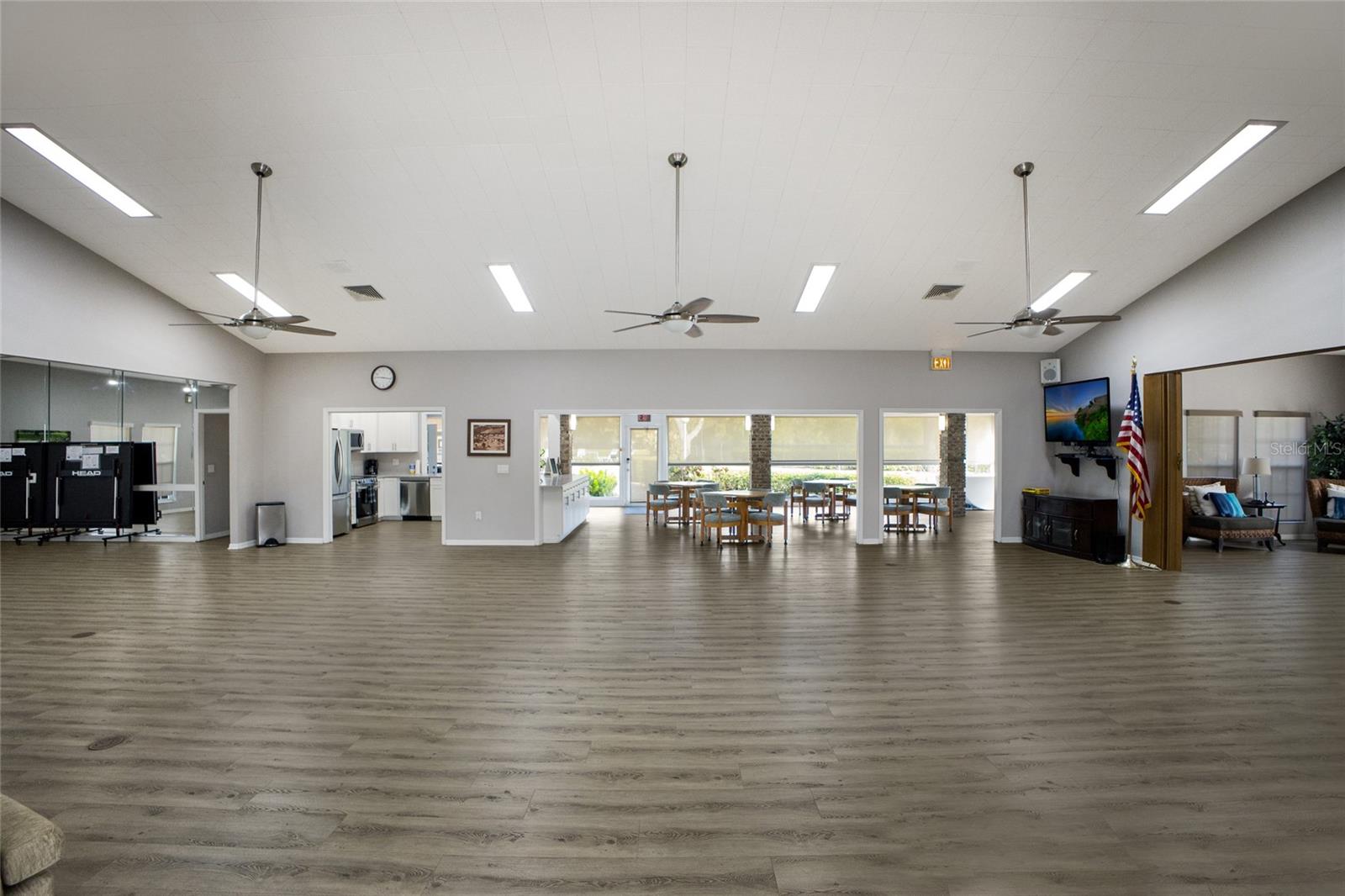 GARDEN LAKES VILLAS SEC 3 - Residential