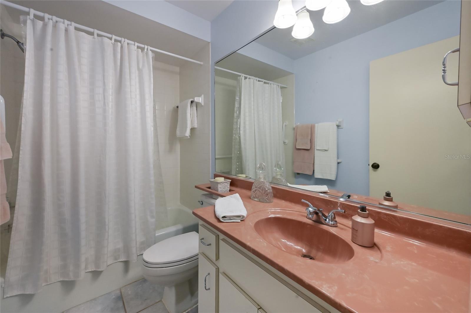 GARDEN LAKES VILLAS SEC 3 - Residential