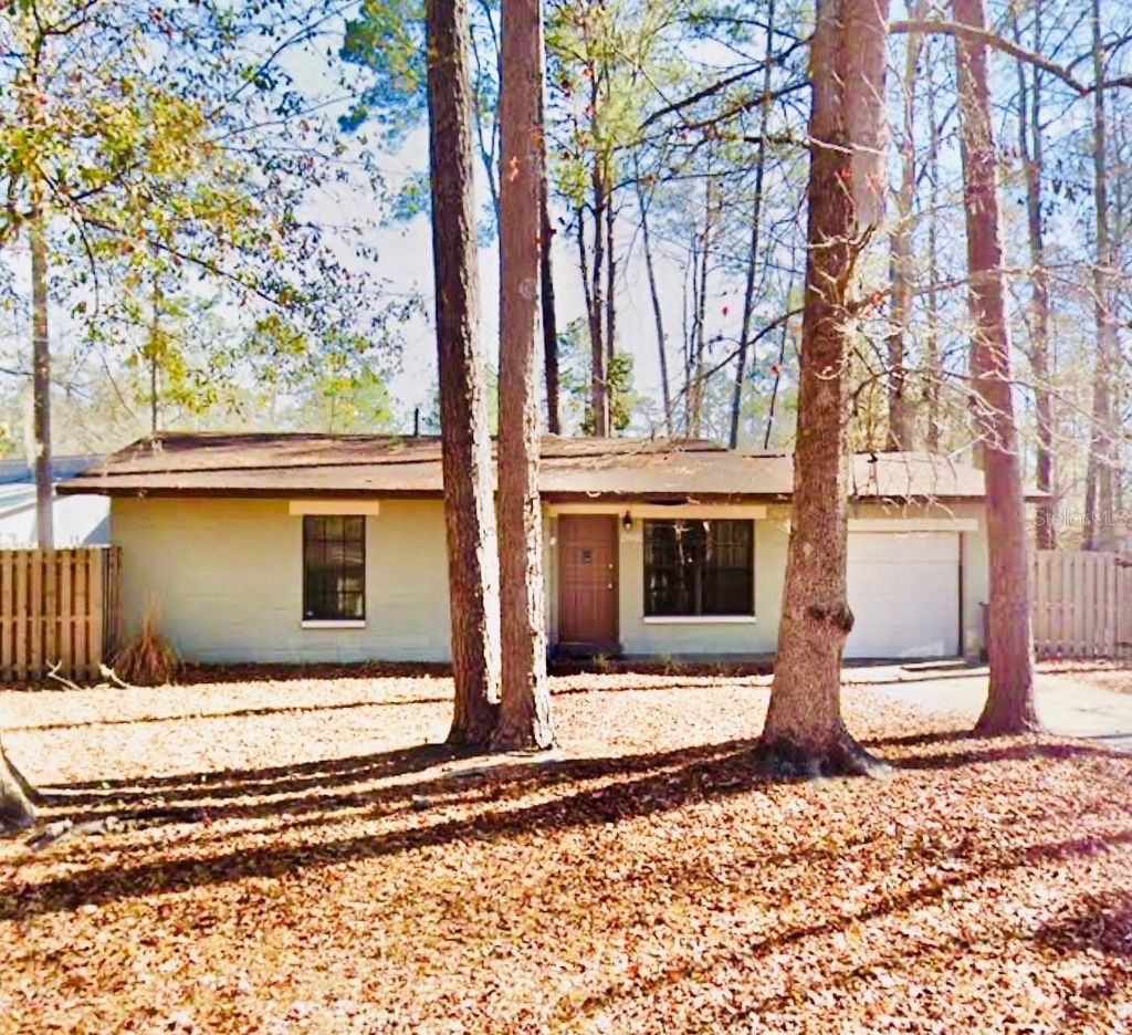 Photo of 4229 NW 29th Terrace, Gainesville, FL 32605 (MLS # A4686058)