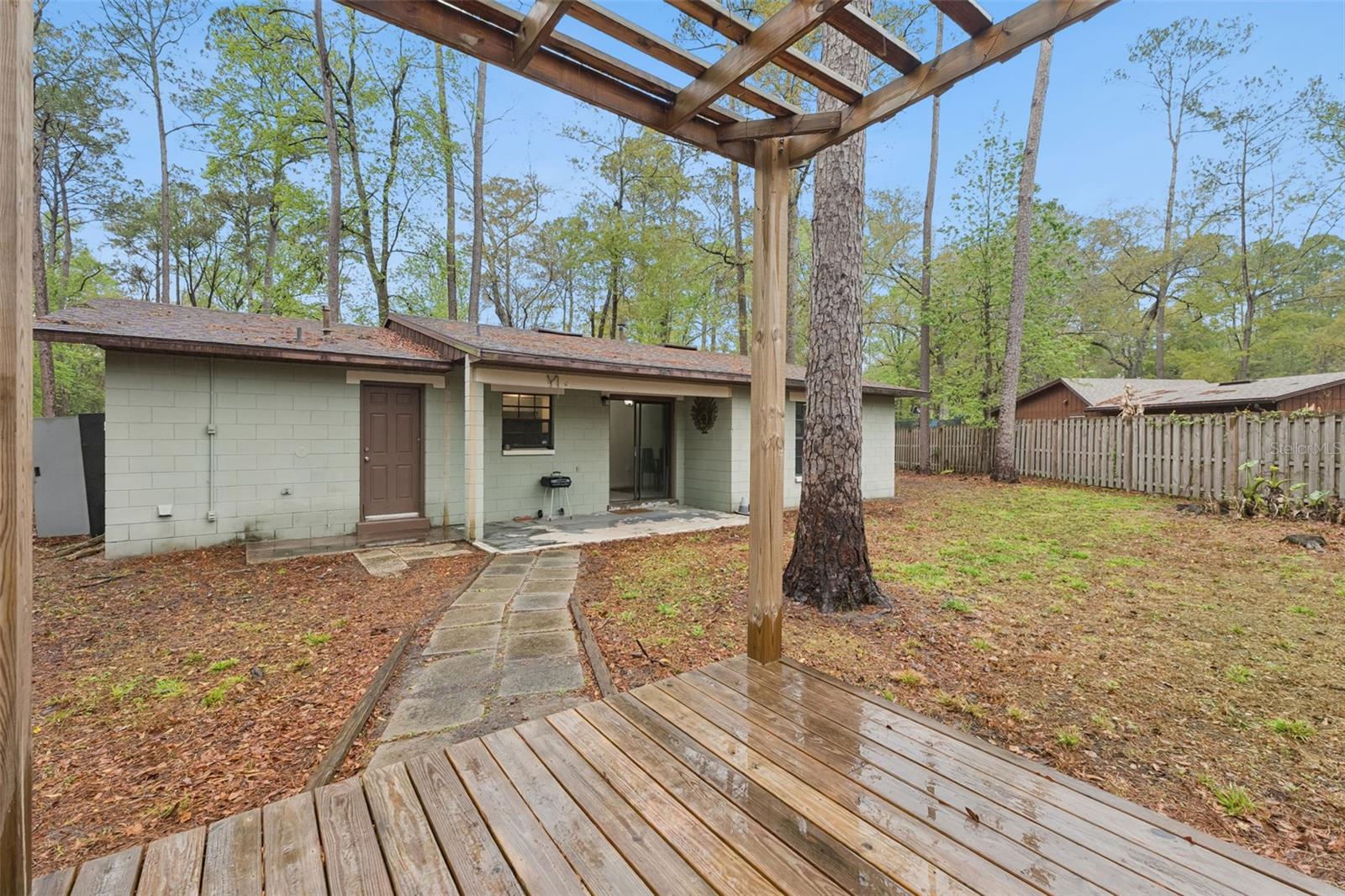 SPRINGTREE - Residential