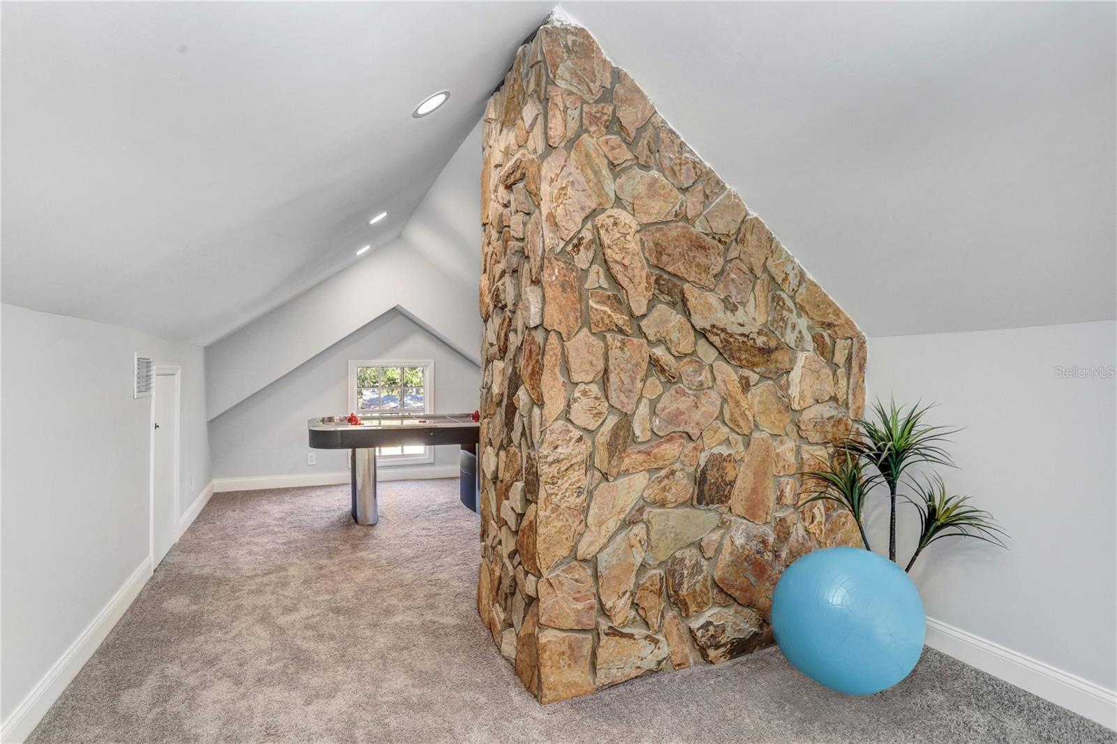 MARYMONT - Residential