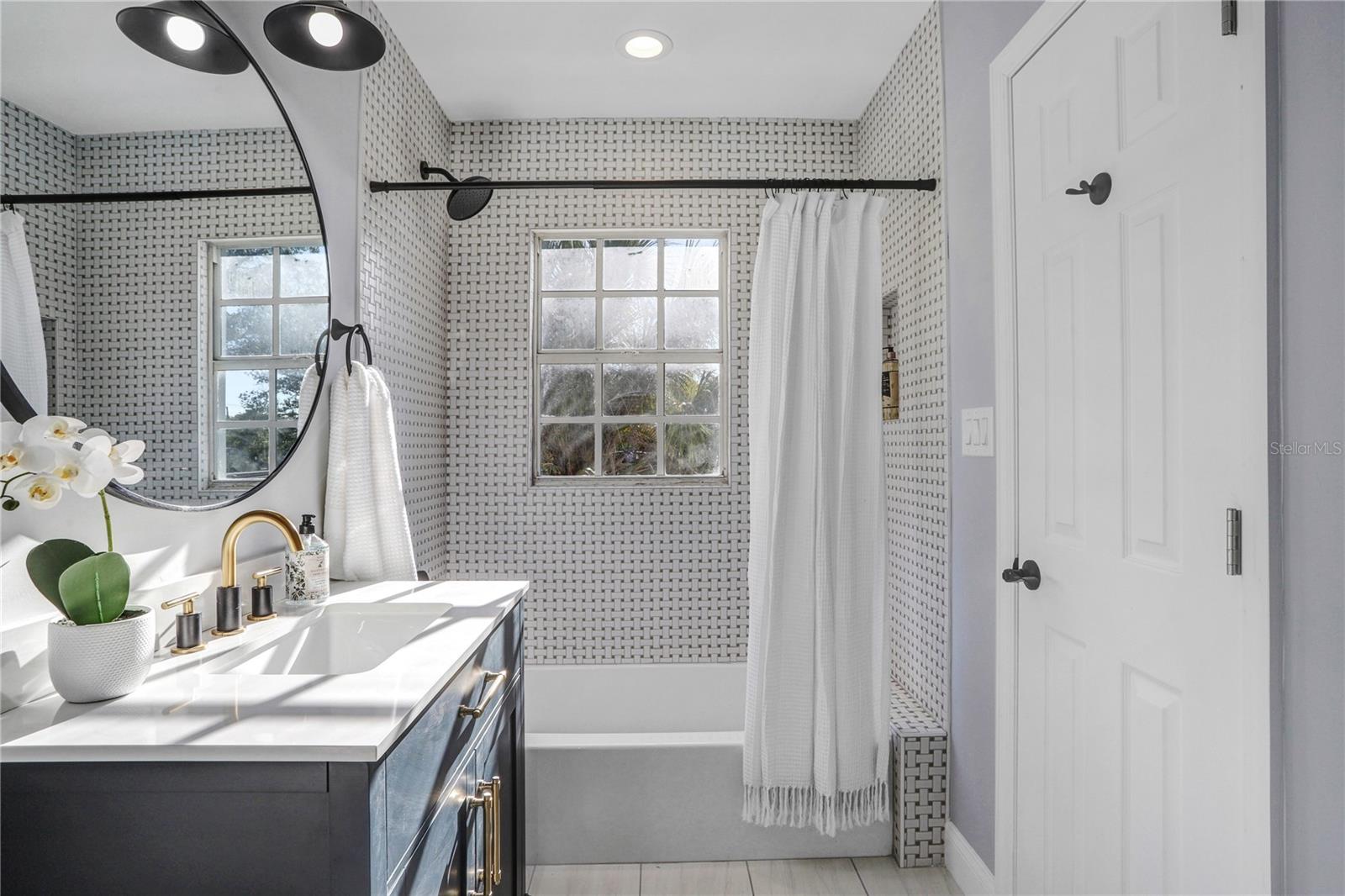 MARYMONT - Residential