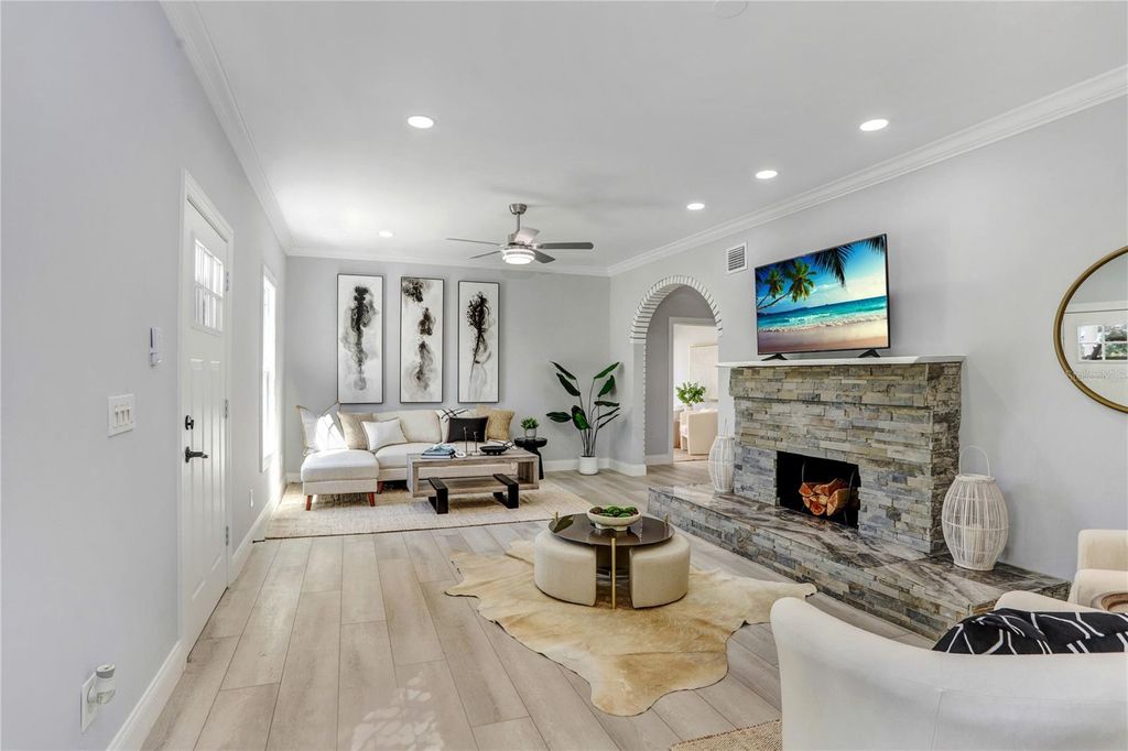 Photo of 1960 Mckinley Street, Clearwater, FL 33765 (MLS # TB8452961)