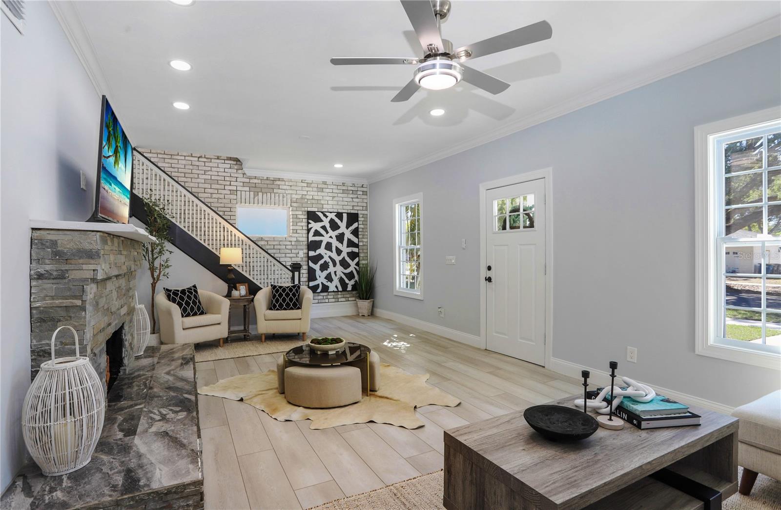 1960 MCKINLEY STREET