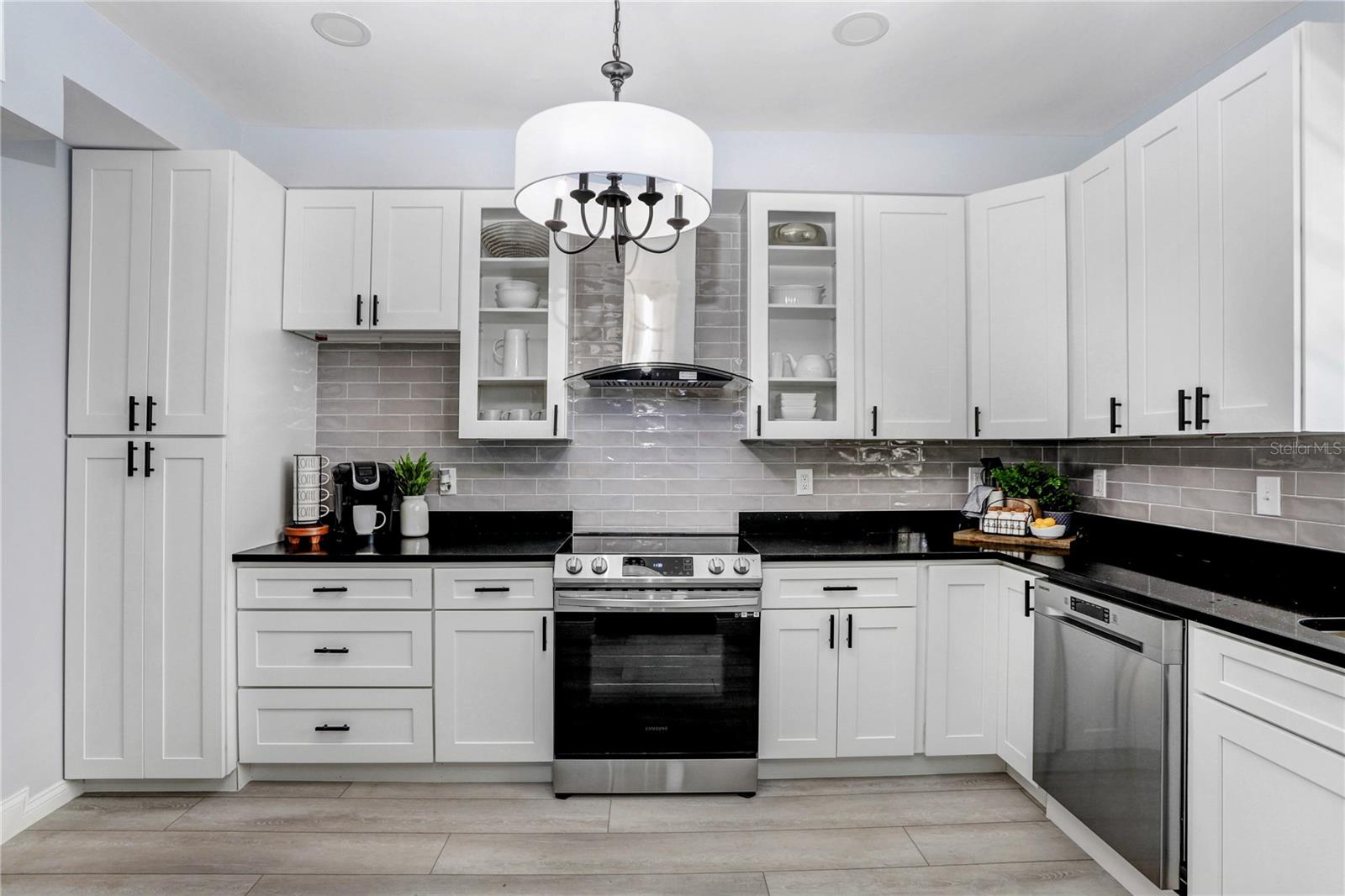 MARYMONT - Residential