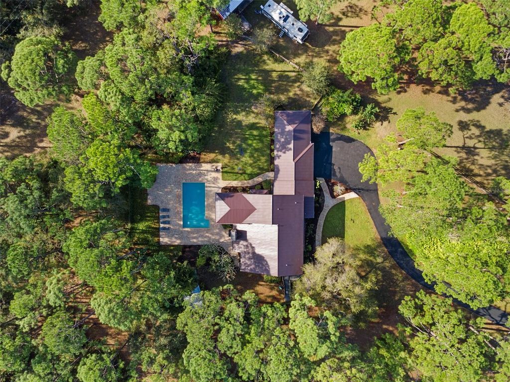 Photo of 6950 El Dorado Drive, Sarasota, FL 34240 (MLS # A4679055)