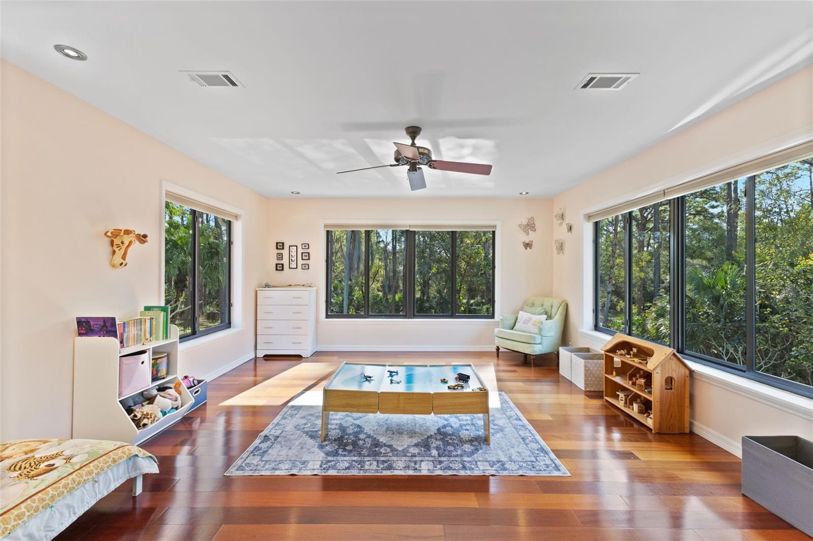 PINE VALLEY RANCHES - Residential