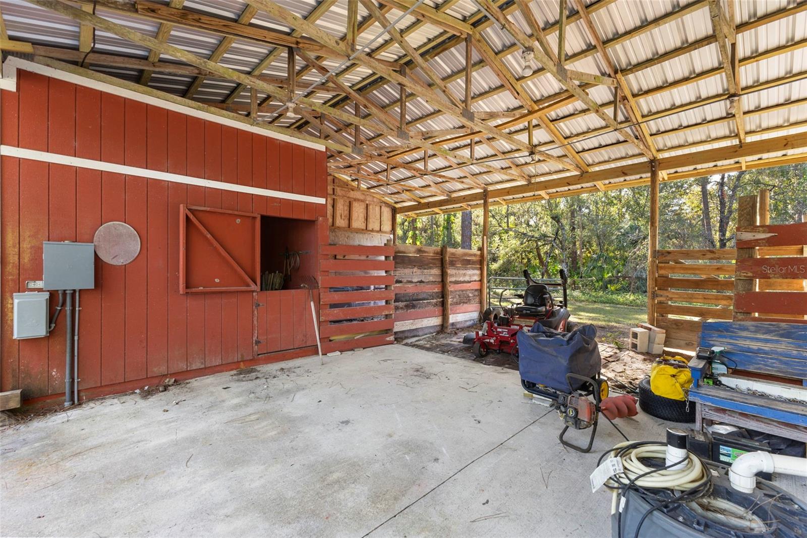 PINE VALLEY RANCHES - Residential