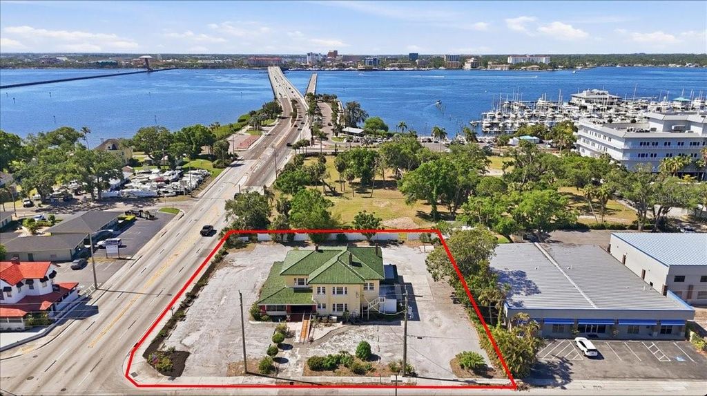 Photo of 337 8th Avenue W, Palmetto, FL 34221 (MLS # A4689795)