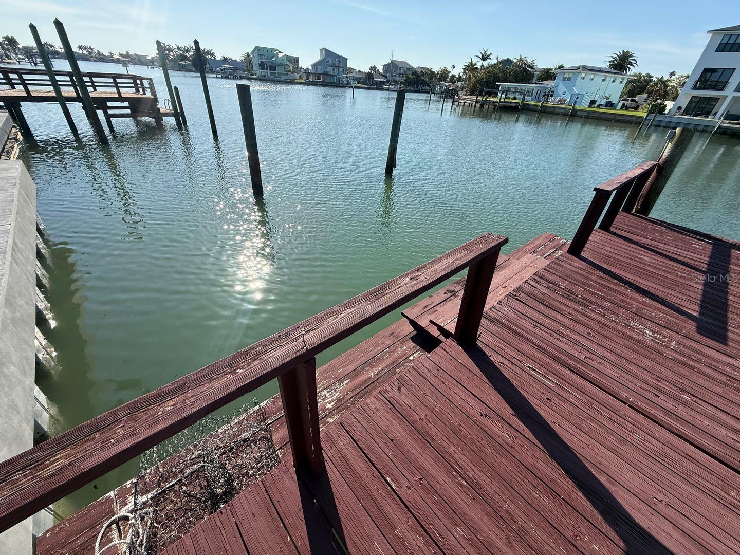 GAY SHORES - Residential Lease