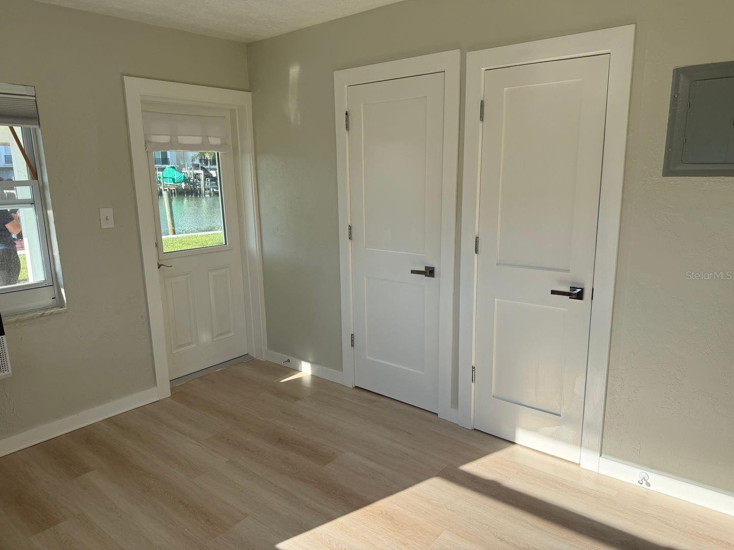 GAY SHORES - Residential Lease