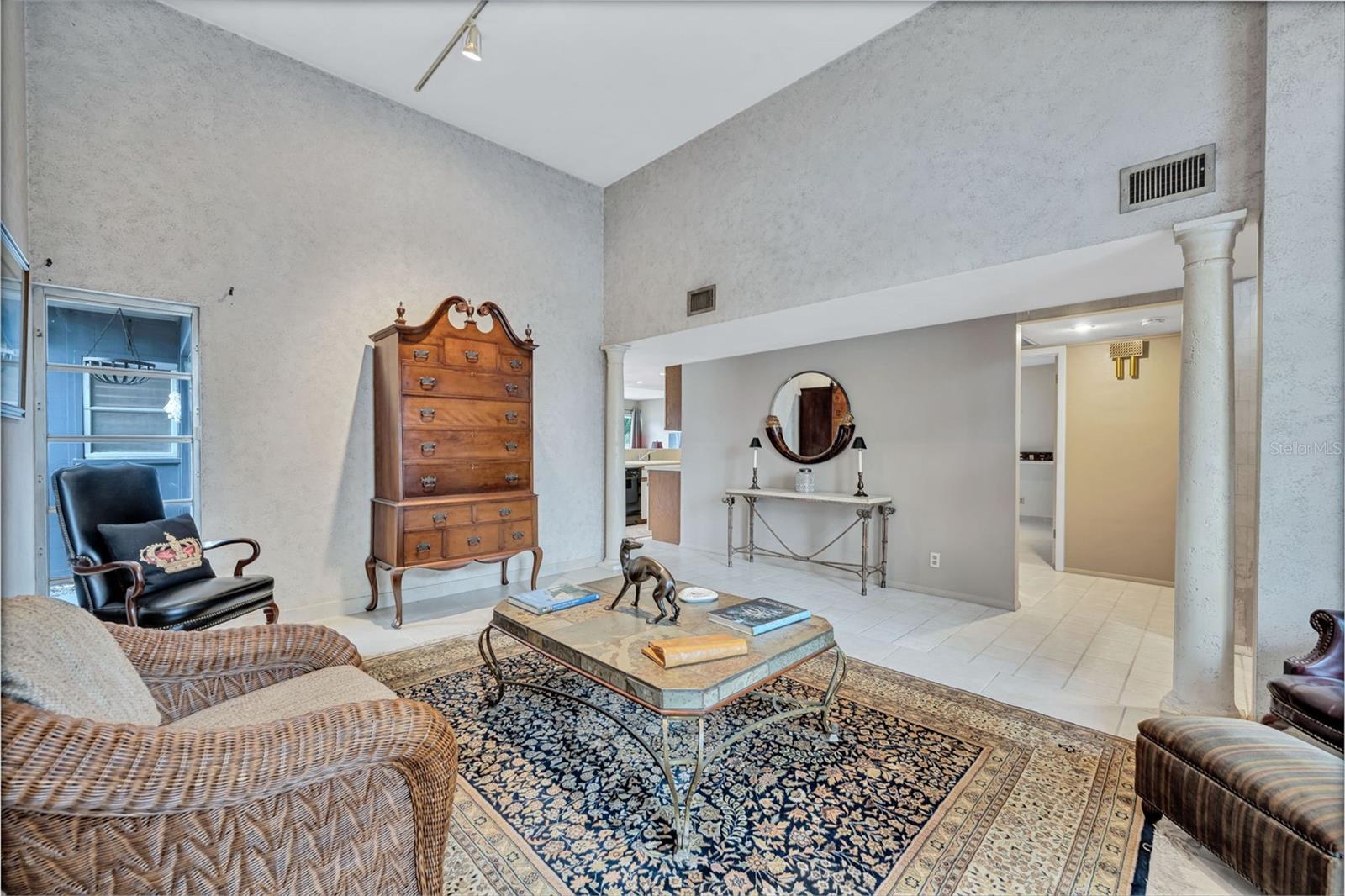 GOLFVIEW HEIGHTS - Residential