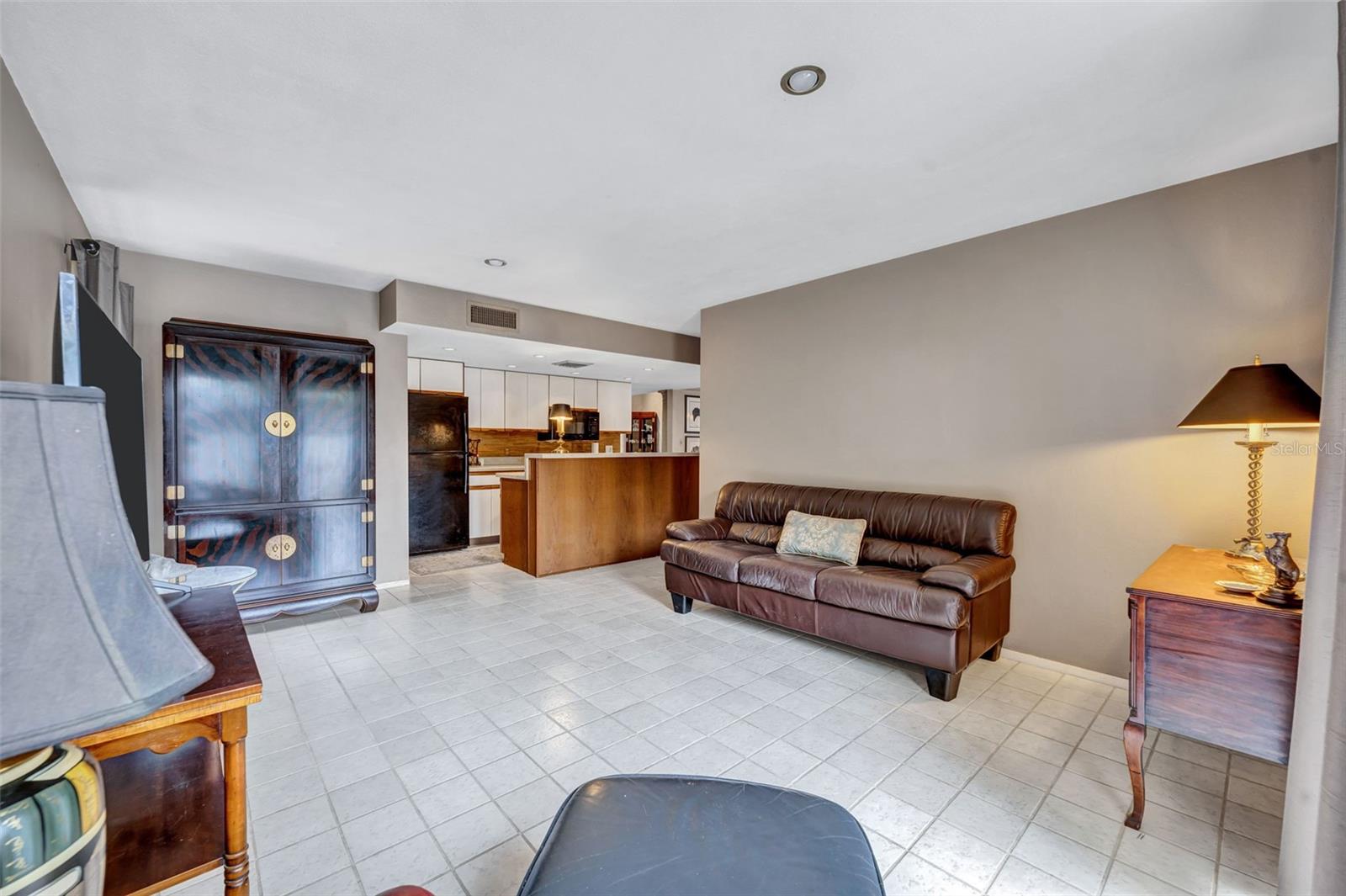 GOLFVIEW HEIGHTS - Residential