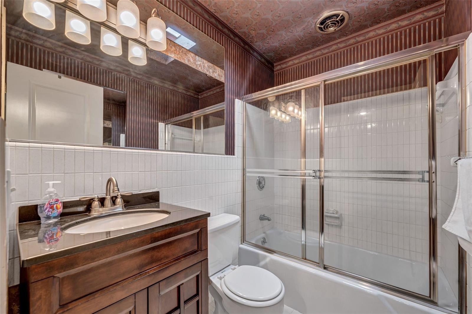 GOLFVIEW HEIGHTS - Residential