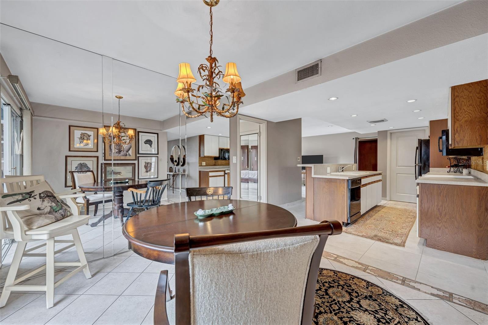 GOLFVIEW HEIGHTS - Residential