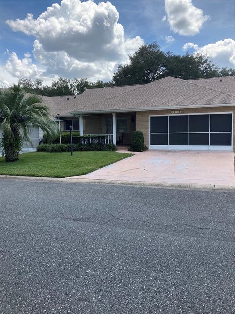 Photo of 8470 SW 92nd Lane #E, Ocala, FL 34481 (MLS # OM721516)