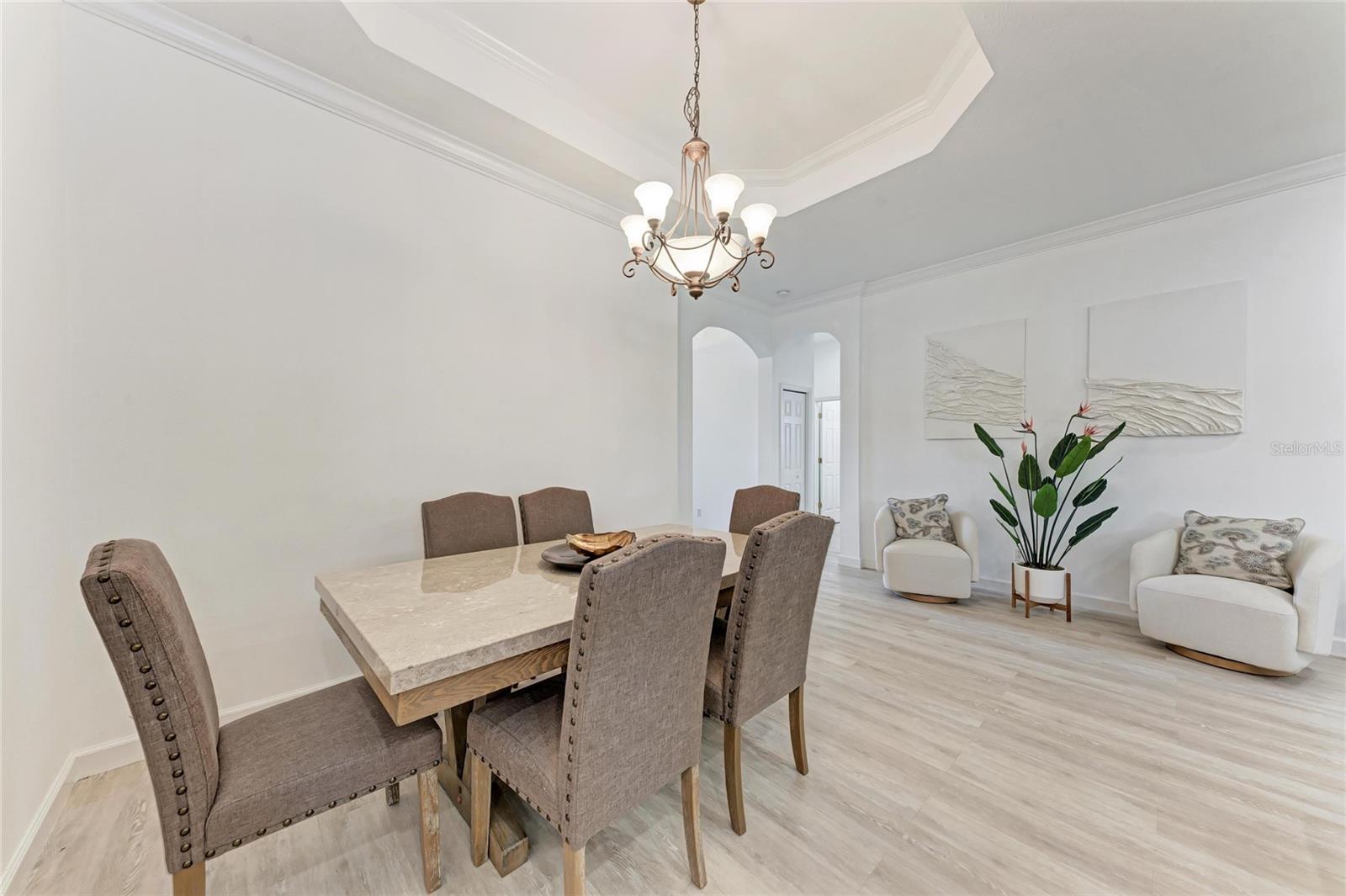 PALISADES AT PALMER RANCH - Residential Lease