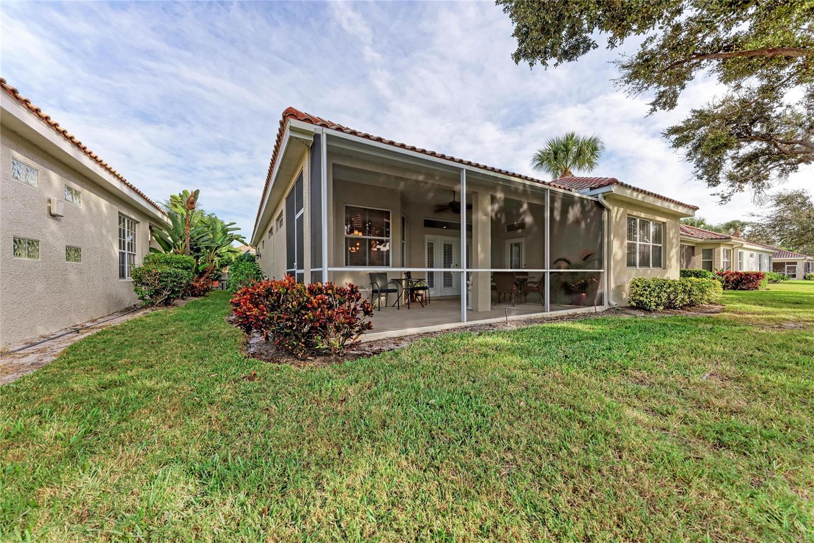 PALISADES AT PALMER RANCH - Residential Lease