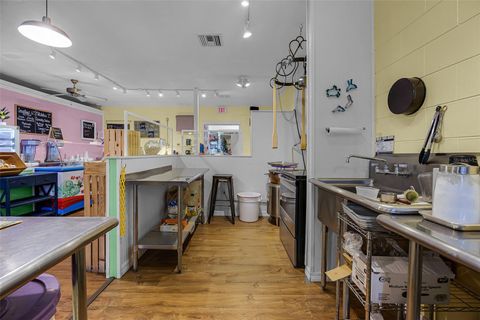 Tiny photo for 16927 Lakeside Drive, Montverde, FL 34756 (MLS # G5102356)