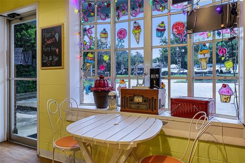 Tiny photo for 16927 Lakeside Drive, Montverde, FL 34756 (MLS # G5102356)